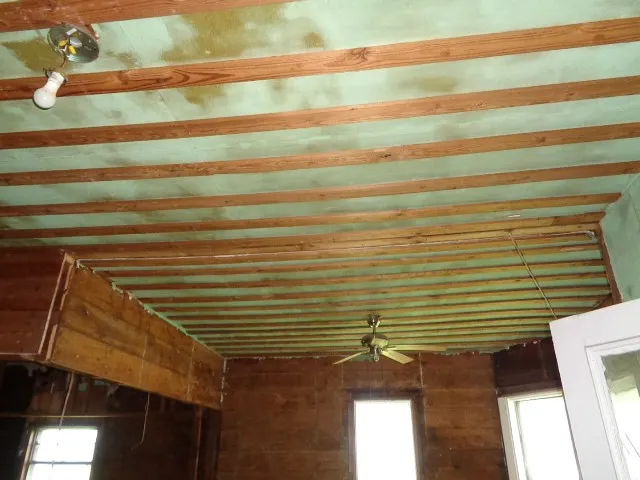 Single Family Residence For Sale in Wood County , 200 S Post Oak, Winnsboro, Texas 75494, 3 Bedrooms, 1 Bathroom, Garage spaces, 1,600 Sqft, built in 1964, Price $59,000, mls#21307461, Real Estate Agent in Winnsboro, Homes For Sale in Wood county, Homes For Sale in Winnsboro, Realtor in Winnsboro Texas, Real Estate Brokerage Independent Realty Texas, Luminita Cordes Realtor