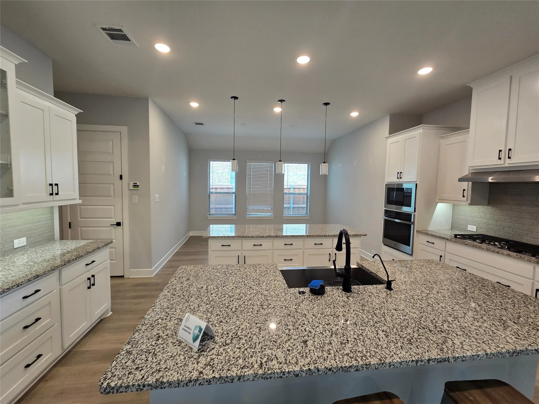 Single Family Residence For Sale in Collin County , 1917 Cotton Creek Pass, Mc Kinney, Texas 75071, 4 Bedroom, 4 Bathroom, 3 Garage spaces, 2,648 Sqft, built in 2023, mls#21307451, Real Estate Agent in Mc Kinney, Homes For Sale in Collin county, Homes For Sale in Mc Kinney, Realtor in Mc Kinney Texas, Real Estate Brokerage Independent Realty Texas, Luminita Cordes Realtor