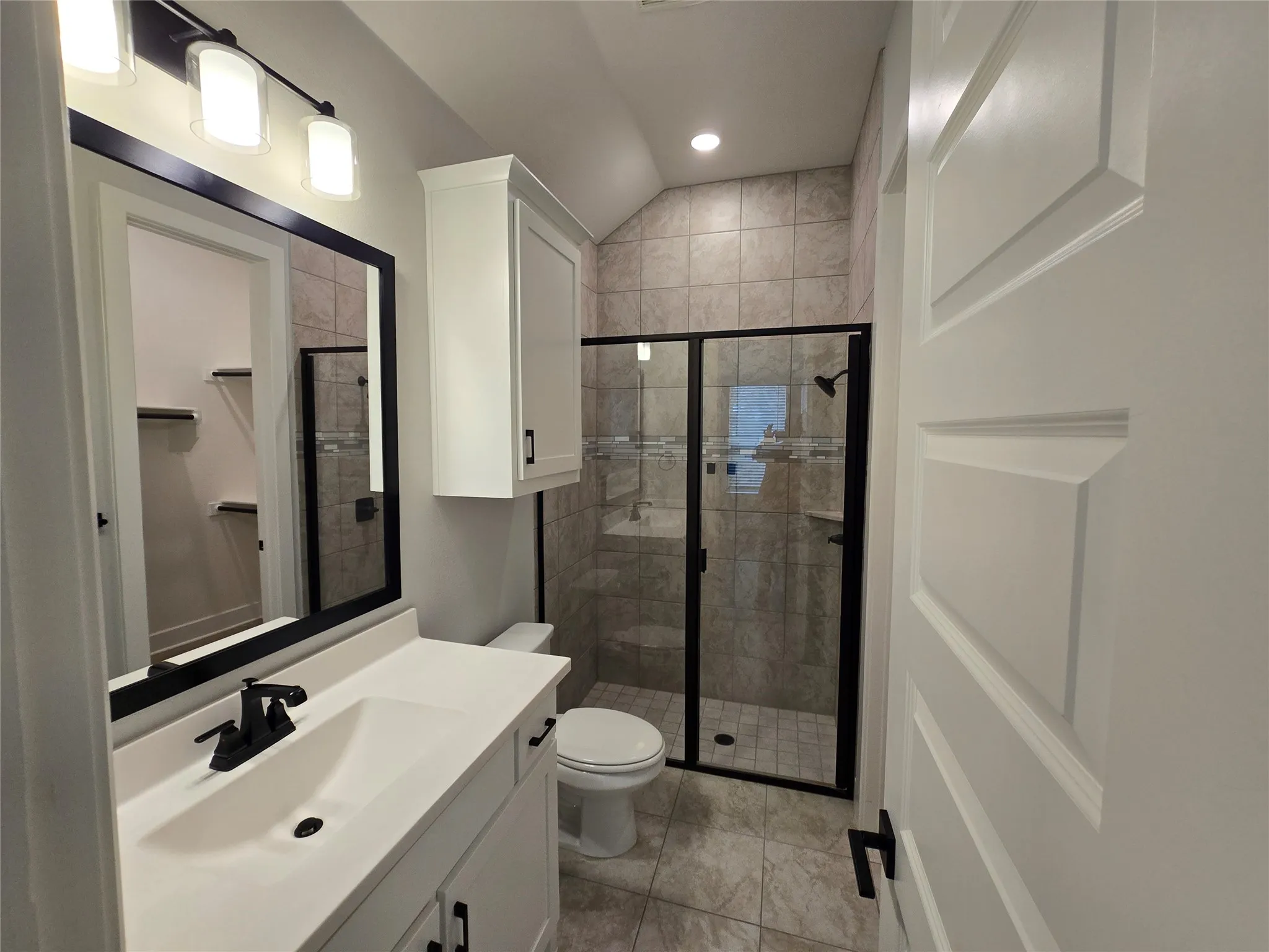 Single Family Residence For Sale in Collin County , 1917 Cotton Creek Pass, Mc Kinney, Texas 75071, 4 Bedroom, 4 Bathroom, 3 Garage spaces, 2,648 Sqft, built in 2023, mls#21307451, Real Estate Agent in Mc Kinney, Homes For Sale in Collin county, Homes For Sale in Mc Kinney, Realtor in Mc Kinney Texas, Real Estate Brokerage Independent Realty Texas, Luminita Cordes Realtor