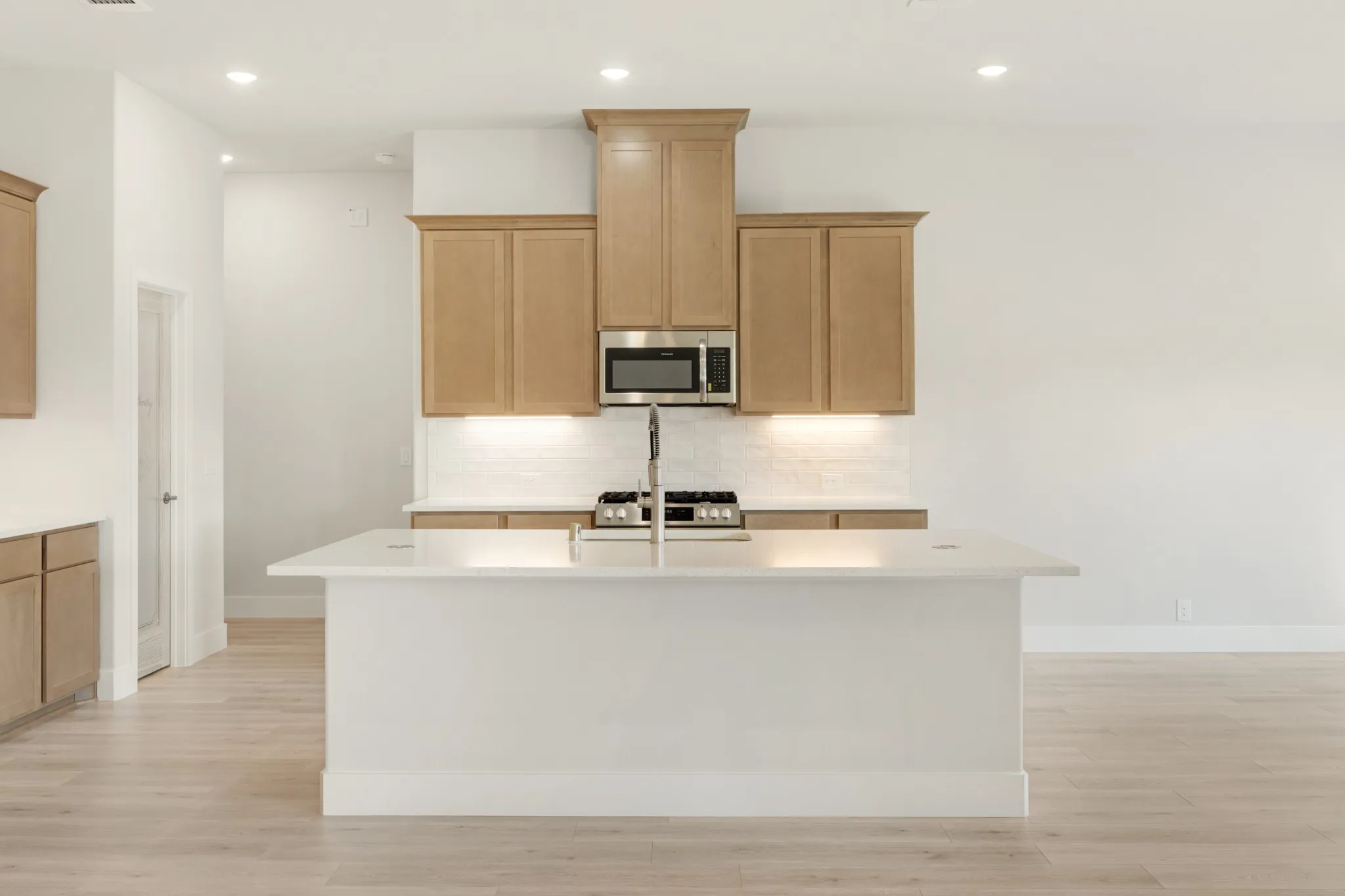 Single Family Residence For Sale in Dallas County , 131 Red Cedar Court, Balch Springs, Texas 75181, 4 Bedroom, 3 Bathroom, 2 Garage spaces, 2,255 Sqft, built in 2026, mls#21307462, Real Estate Agent in Balch Springs, Homes For Sale in Dallas county, Homes For Sale in Balch Springs, Realtor in Balch Springs Texas, Real Estate Brokerage Independent Realty Texas, Luminita Cordes Realtor