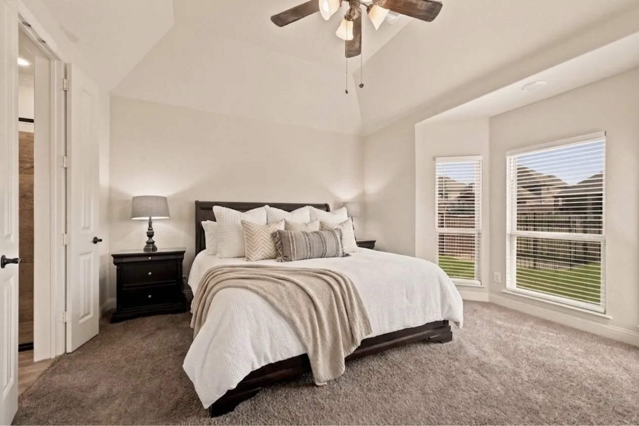 Single Family Residence For Sale in Tarrant County , 4008 Las Colina Drive, Fort Worth, Texas 76179, 5 Bedroom, 3 Bathroom, 2 Garage spaces, 2,797 Sqft, built in 2017, mls#21307433, Real Estate Agent in Fort Worth, Homes For Sale in Tarrant county, Homes For Sale in Fort Worth, Realtor in Fort Worth Texas, Real Estate Brokerage Independent Realty Texas, Luminita Cordes Realtor