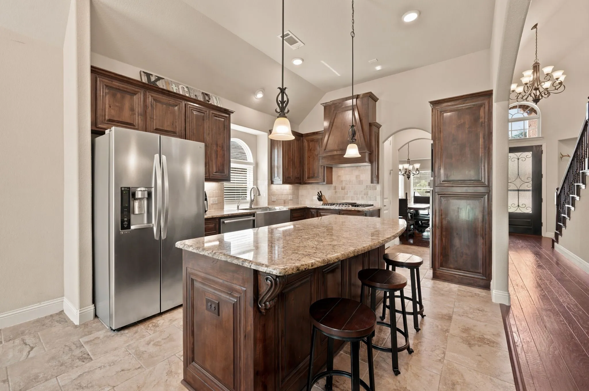 Single Family Residence For Sale in Tarrant County , 4008 Las Colina Drive, Fort Worth, Texas 76179, 5 Bedroom, 3 Bathroom, 2 Garage spaces, 2,797 Sqft, built in 2017, mls#21307433, Real Estate Agent in Fort Worth, Homes For Sale in Tarrant county, Homes For Sale in Fort Worth, Realtor in Fort Worth Texas, Real Estate Brokerage Independent Realty Texas, Luminita Cordes Realtor