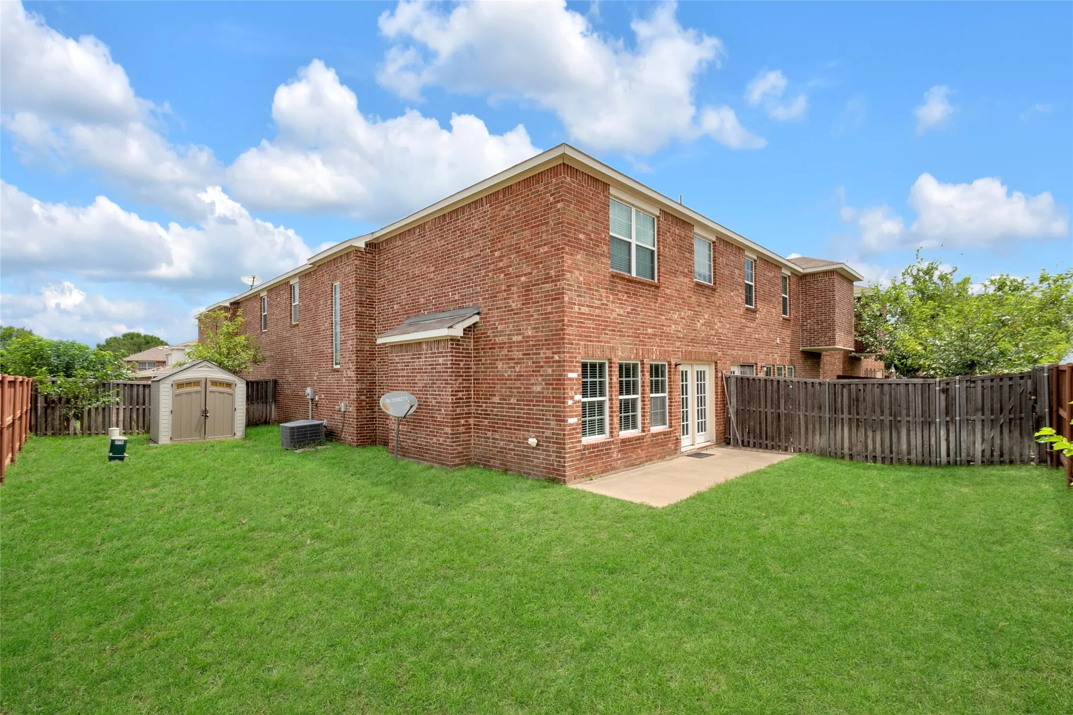 Townhouse For Sale in Collin County , 706 S Jupiter Road 705, Allen, Texas 75002, 3 Bedroom, 3 Bathroom, 2 Garage spaces, 1,658 Sqft, built in 2012, mls#21307473, Real Estate Agent in Allen, Homes For Sale in Collin county, Homes For Sale in Allen, Realtor in Allen Texas, Real Estate Brokerage Independent Realty Texas, Luminita Cordes Realtor