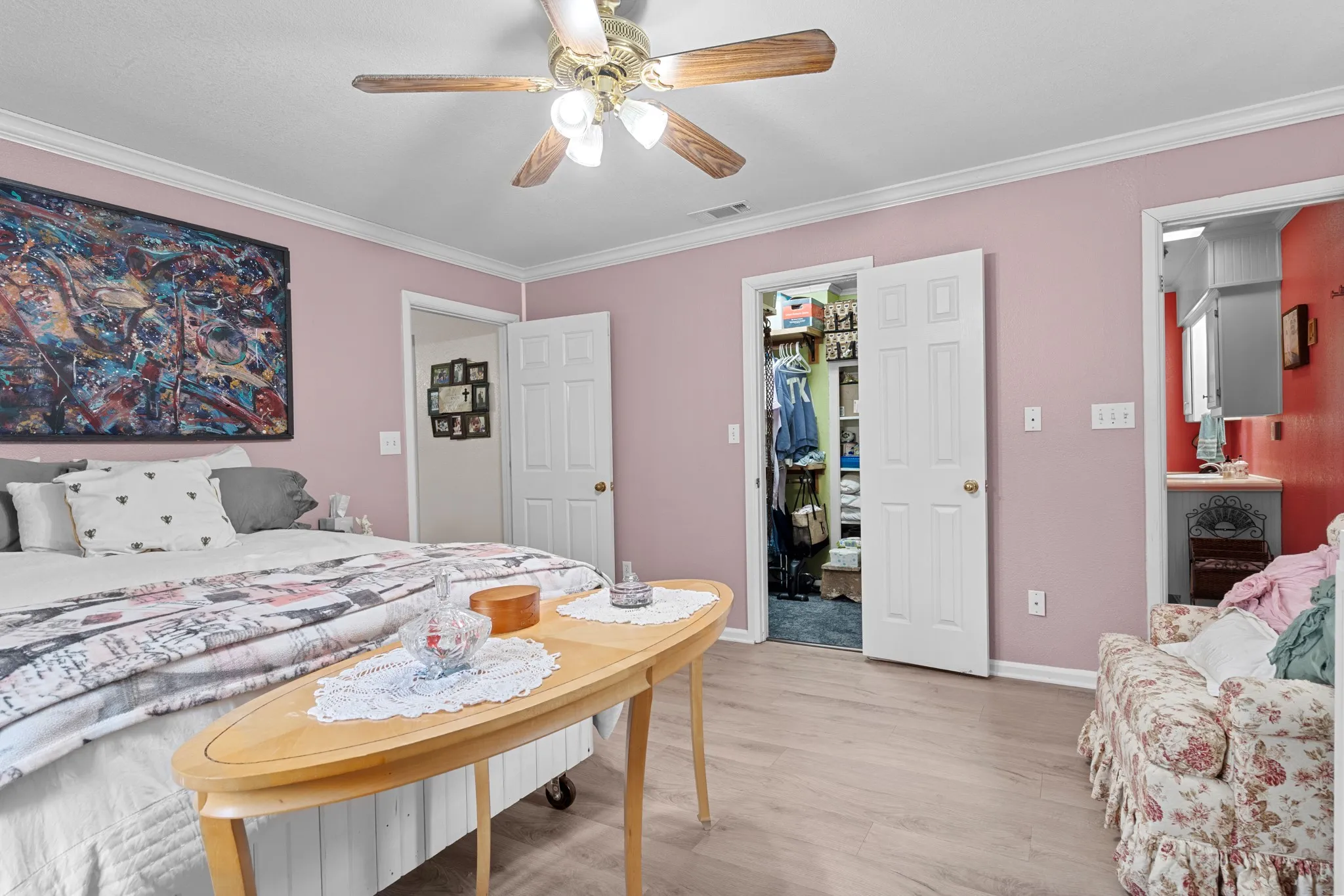 Nice walk in closet space in primary BR.