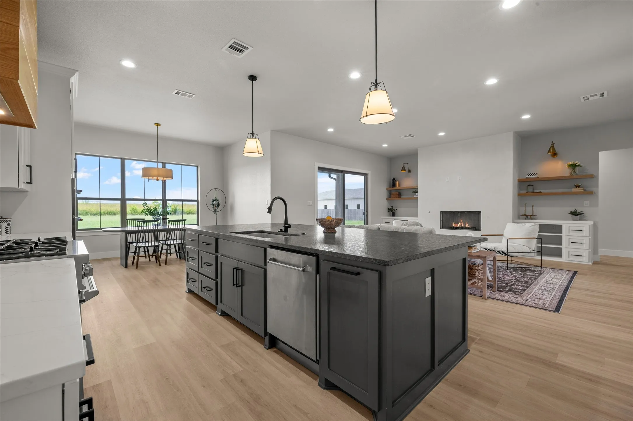 Single Family Residence For Sale in Bell County , 8152 Evenfall Lane, Temple, Texas 76501, 4 Bedroom, 4 Bathroom, 2 Garage spaces, 2,757 Sqft, built in 2023, mls#21307470, Real Estate Agent in Temple, Homes For Sale in Bell county, Homes For Sale in Temple, Realtor in Temple Texas, Real Estate Brokerage Independent Realty Texas, Luminita Cordes Realtor