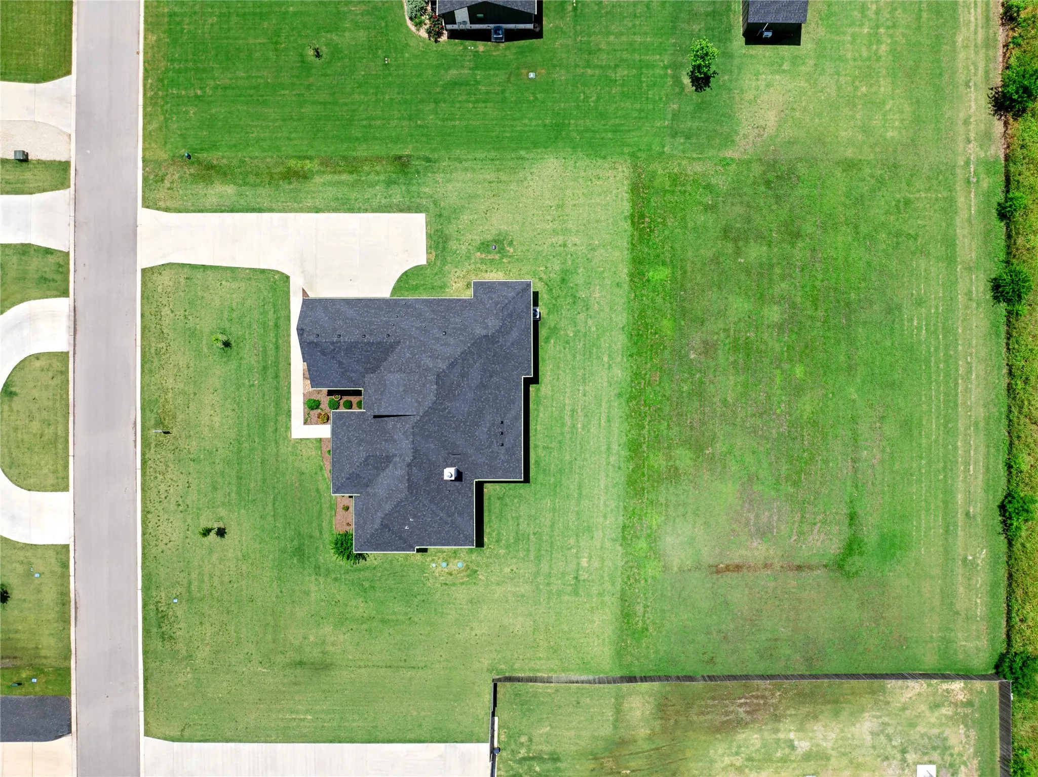 Single Family Residence For Sale in Bell County , 8152 Evenfall Lane, Temple, Texas 76501, 4 Bedroom, 4 Bathroom, 2 Garage spaces, 2,757 Sqft, built in 2023, mls#21307470, Real Estate Agent in Temple, Homes For Sale in Bell county, Homes For Sale in Temple, Realtor in Temple Texas, Real Estate Brokerage Independent Realty Texas, Luminita Cordes Realtor
