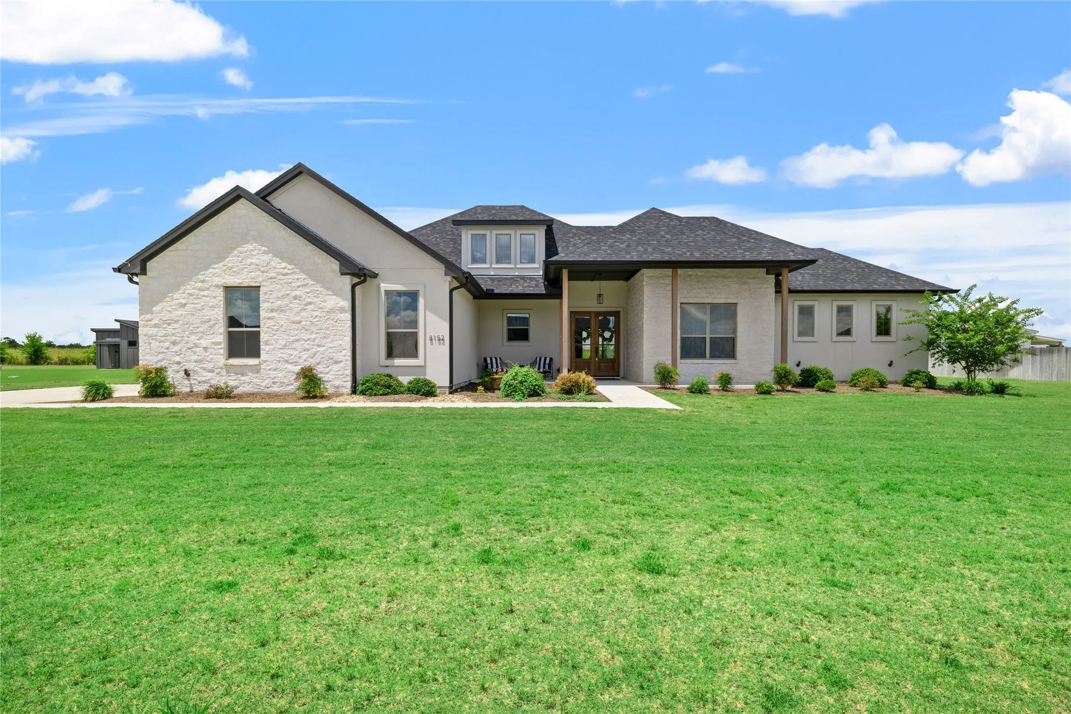 Single Family Residence For Sale in Bell County , 8152 Evenfall Lane, Temple, Texas 76501, 4 Bedroom, 4 Bathroom, 2 Garage spaces, 2,757 Sqft, built in 2023, mls#21307470, Real Estate Agent in Temple, Homes For Sale in Bell county, Homes For Sale in Temple, Realtor in Temple Texas, Real Estate Brokerage Independent Realty Texas, Luminita Cordes Realtor