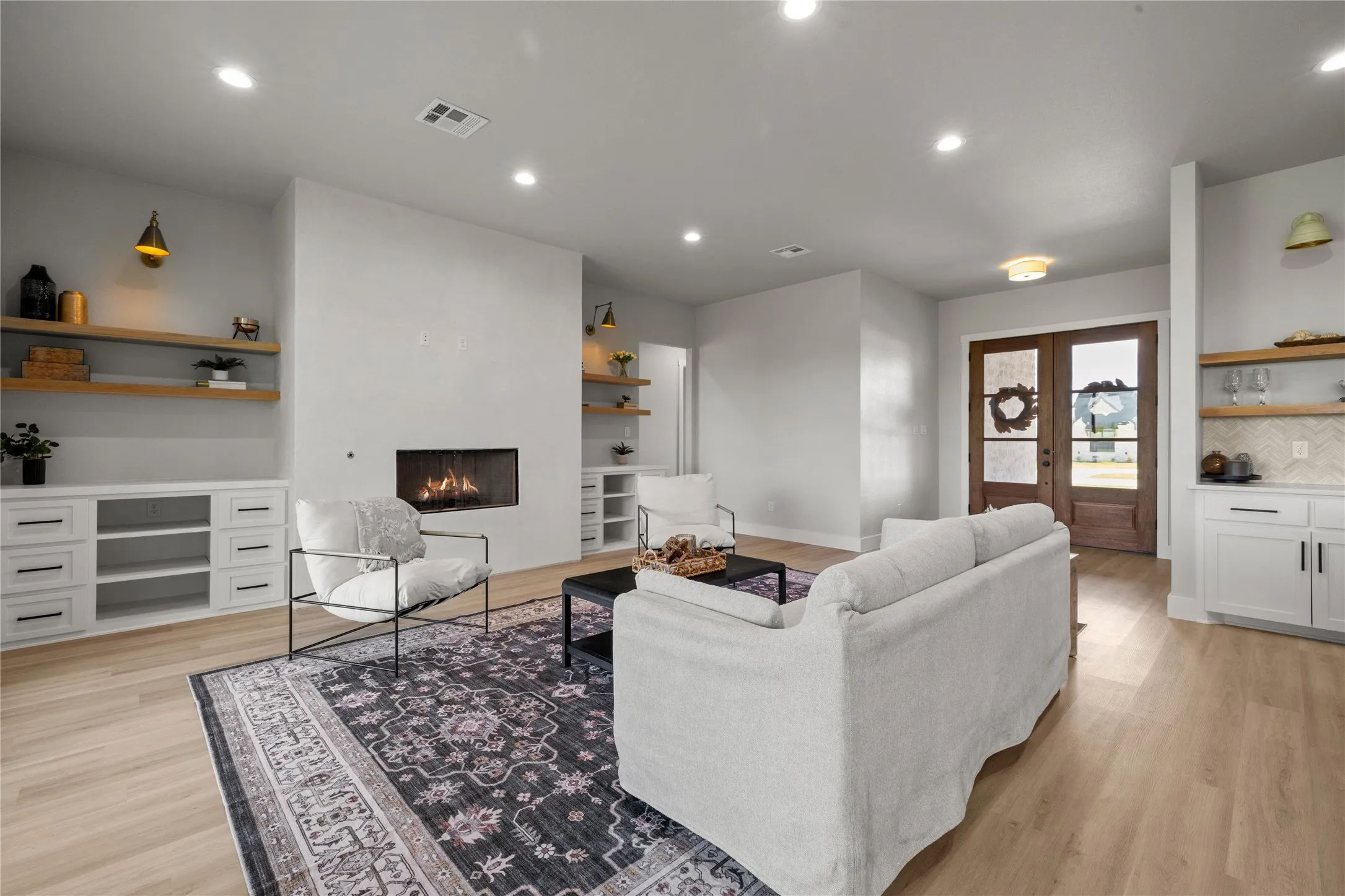 Single Family Residence For Sale in Bell County , 8152 Evenfall Lane, Temple, Texas 76501, 4 Bedroom, 4 Bathroom, 2 Garage spaces, 2,757 Sqft, built in 2023, mls#21307470, Real Estate Agent in Temple, Homes For Sale in Bell county, Homes For Sale in Temple, Realtor in Temple Texas, Real Estate Brokerage Independent Realty Texas, Luminita Cordes Realtor