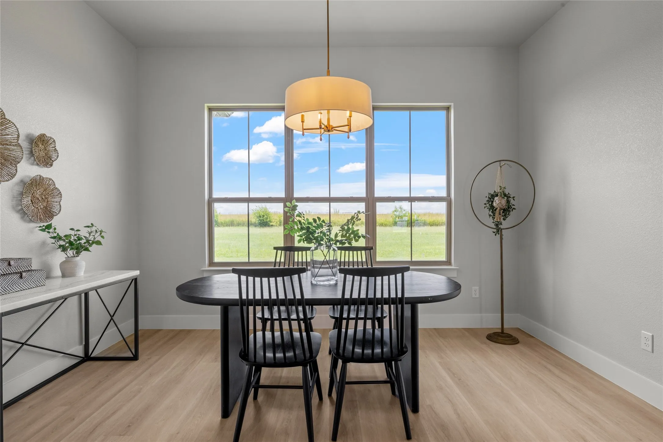Single Family Residence For Sale in Bell County , 8152 Evenfall Lane, Temple, Texas 76501, 4 Bedroom, 4 Bathroom, 2 Garage spaces, 2,757 Sqft, built in 2023, mls#21307470, Real Estate Agent in Temple, Homes For Sale in Bell county, Homes For Sale in Temple, Realtor in Temple Texas, Real Estate Brokerage Independent Realty Texas, Luminita Cordes Realtor