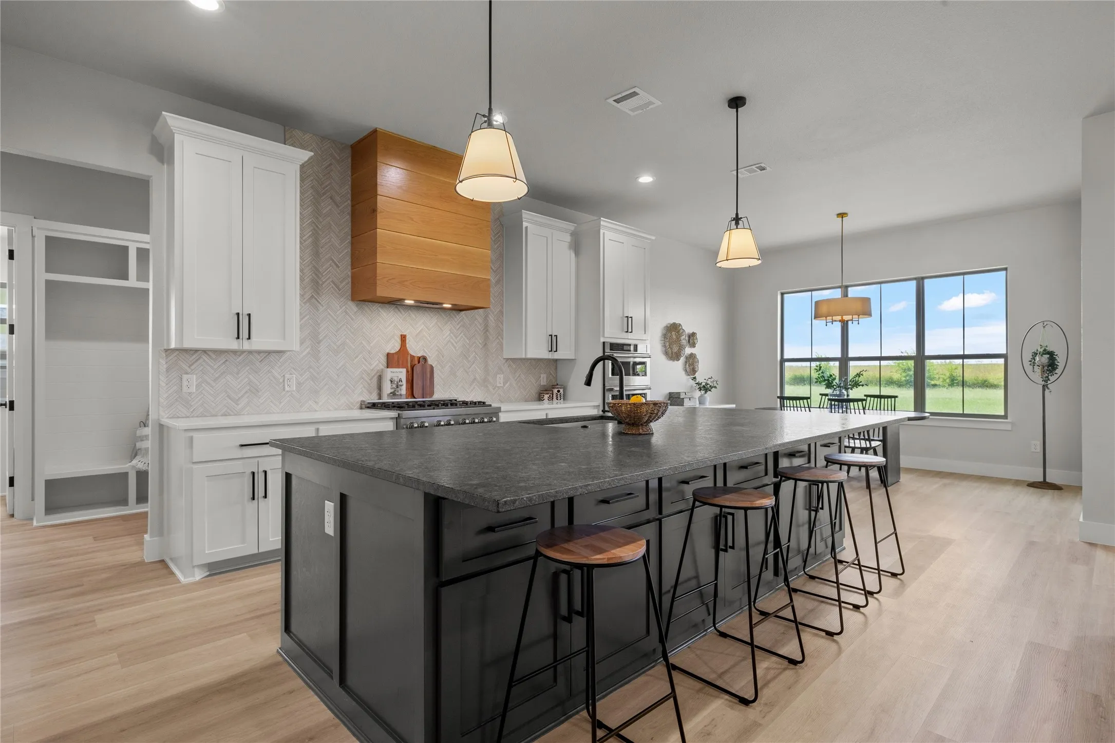 Single Family Residence For Sale in Bell County , 8152 Evenfall Lane, Temple, Texas 76501, 4 Bedroom, 4 Bathroom, 2 Garage spaces, 2,757 Sqft, built in 2023, mls#21307470, Real Estate Agent in Temple, Homes For Sale in Bell county, Homes For Sale in Temple, Realtor in Temple Texas, Real Estate Brokerage Independent Realty Texas, Luminita Cordes Realtor