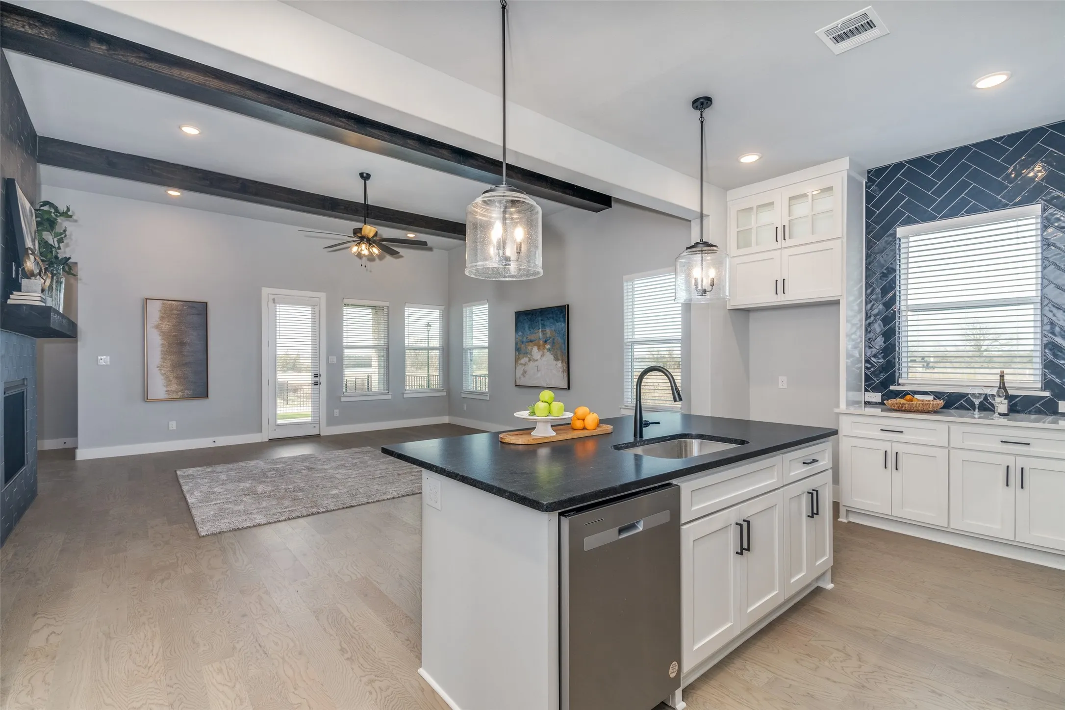 Single Family Residence For Sale in Dallas County , 3710 Pilgrims Mews, Rowlett, Texas 75088, 5 Bedroom, 5 Bathroom, 2 Garage spaces, 3,068 Sqft, built in 2022, mls#21307487, Real Estate Agent in Rowlett, Homes For Sale in Dallas county, Homes For Sale in Rowlett, Realtor in Rowlett Texas, Real Estate Brokerage Independent Realty Texas, Luminita Cordes Realtor