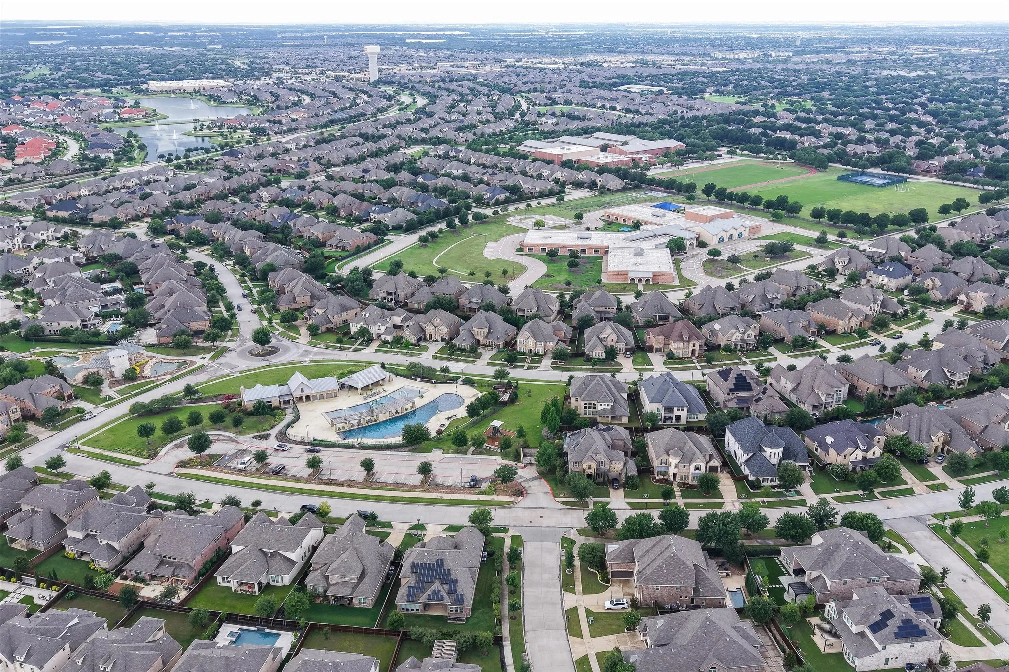 Single Family Residence For Sale in Denton County , 7184 Shingle Mill Road, Frisco, Texas 75036, 4 Bedroom, 4 Bathroom, 3 Garage spaces, 3,663 Sqft, built in 2015, mls#21295708, Real Estate Agent in Frisco, Homes For Sale in Denton county, Homes For Sale in Frisco, Realtor in Frisco Texas, Real Estate Brokerage Independent Realty Texas, Luminita Cordes Realtor