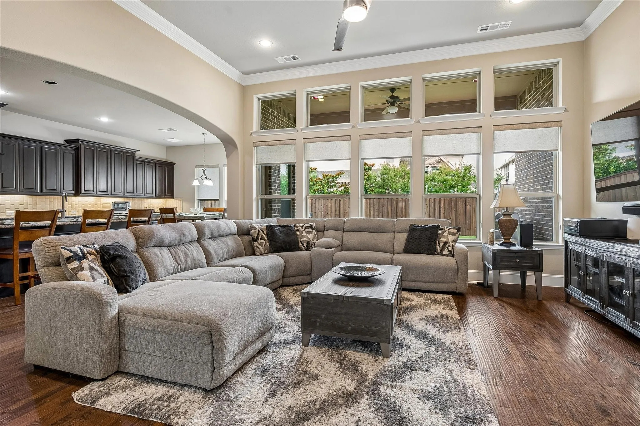 Single Family Residence For Sale in Denton County , 7184 Shingle Mill Road, Frisco, Texas 75036, 4 Bedroom, 4 Bathroom, 3 Garage spaces, 3,663 Sqft, built in 2015, mls#21295708, Real Estate Agent in Frisco, Homes For Sale in Denton county, Homes For Sale in Frisco, Realtor in Frisco Texas, Real Estate Brokerage Independent Realty Texas, Luminita Cordes Realtor