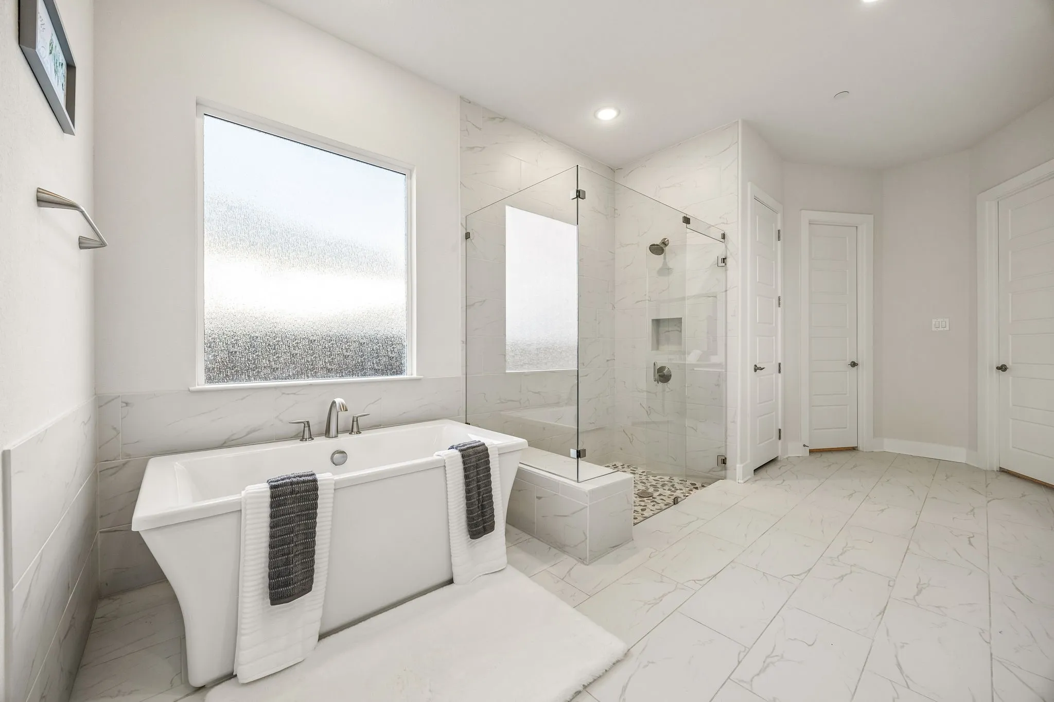 Single Family Residence For Sale in Tarrant County , 804 Jamestown Lane, Southlake, Texas 76092, 6 Bedroom, 7 Bathroom, 3 Garage spaces, 5,963 Sqft, built in 2022, mls#21307162, Real Estate Agent in Southlake, Homes For Sale in Tarrant county, Homes For Sale in Southlake, Realtor in Southlake Texas, Real Estate Brokerage Independent Realty Texas, Luminita Cordes Realtor