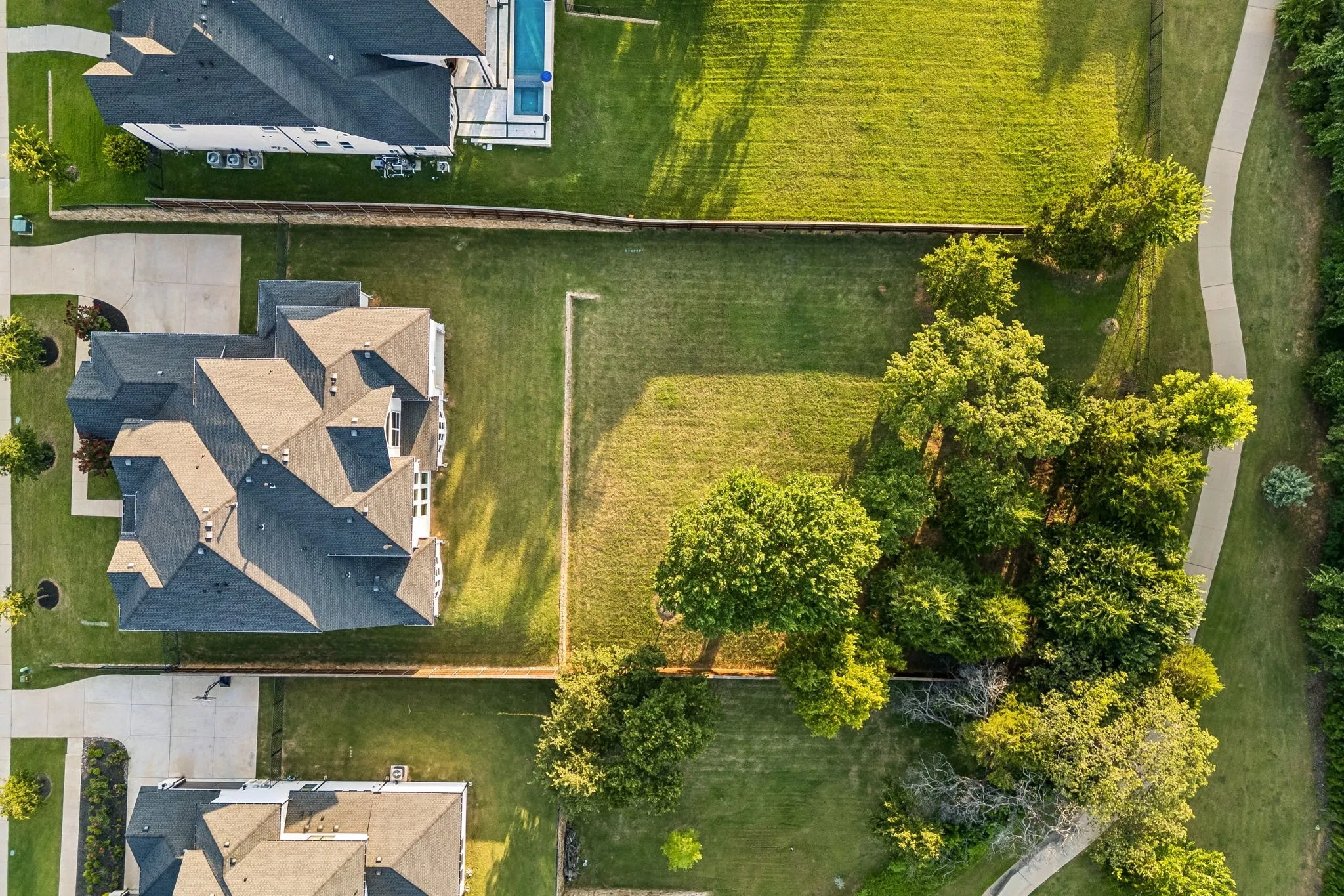 Single Family Residence For Sale in Tarrant County , 804 Jamestown Lane, Southlake, Texas 76092, 6 Bedroom, 7 Bathroom, 3 Garage spaces, 5,963 Sqft, built in 2022, mls#21307162, Real Estate Agent in Southlake, Homes For Sale in Tarrant county, Homes For Sale in Southlake, Realtor in Southlake Texas, Real Estate Brokerage Independent Realty Texas, Luminita Cordes Realtor