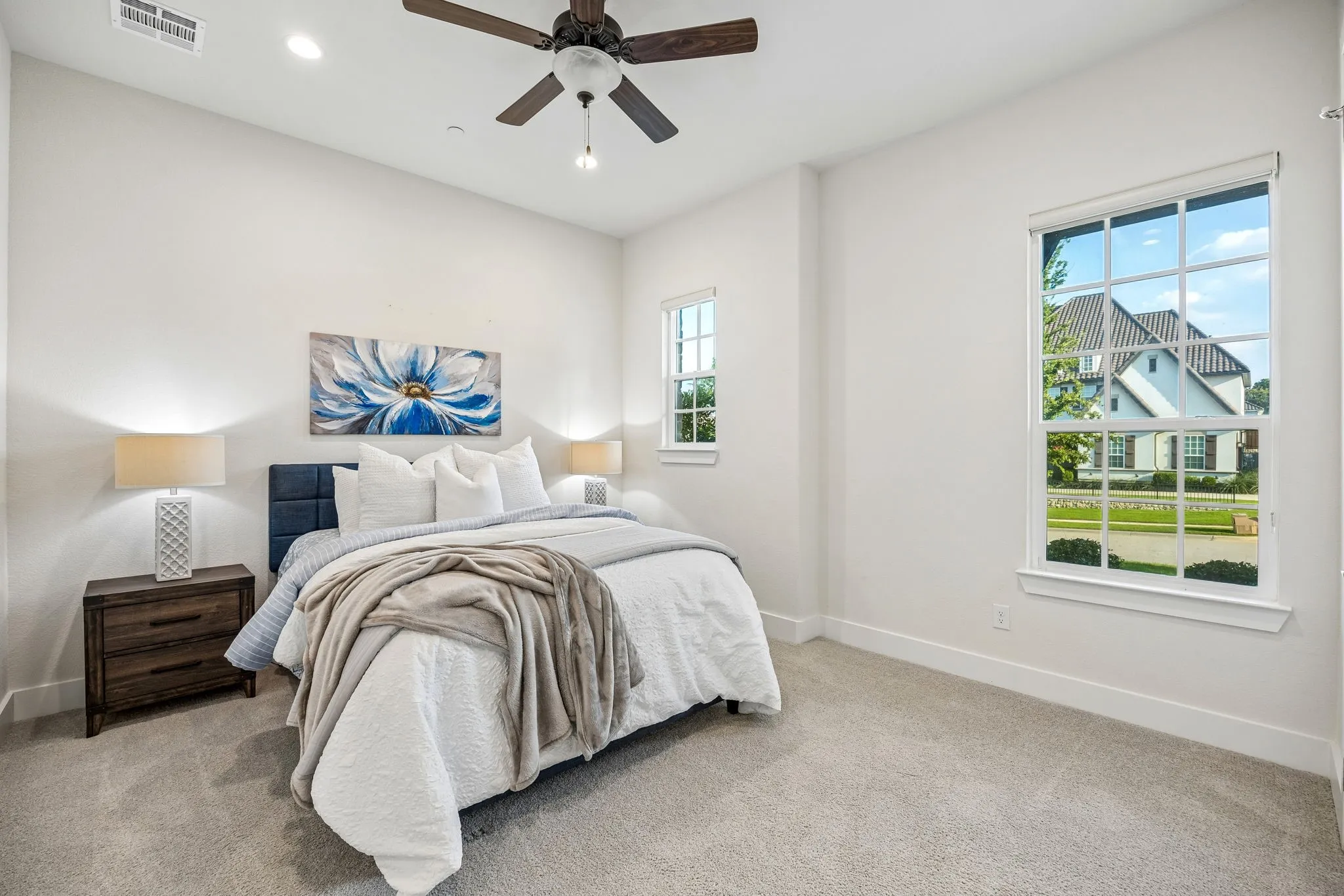 Single Family Residence For Sale in Tarrant County , 804 Jamestown Lane, Southlake, Texas 76092, 6 Bedroom, 7 Bathroom, 3 Garage spaces, 5,963 Sqft, built in 2022, mls#21307162, Real Estate Agent in Southlake, Homes For Sale in Tarrant county, Homes For Sale in Southlake, Realtor in Southlake Texas, Real Estate Brokerage Independent Realty Texas, Luminita Cordes Realtor
