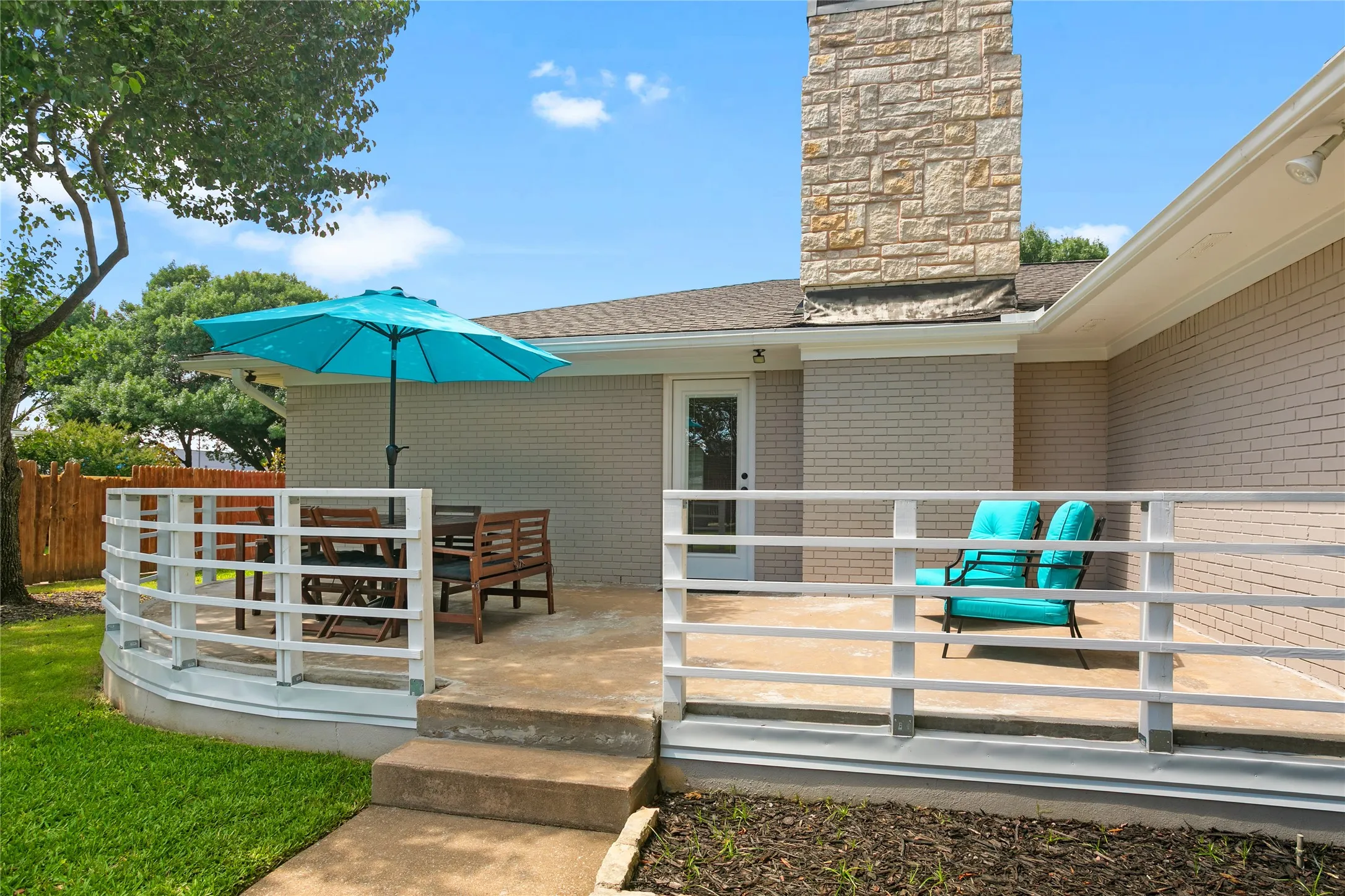 Expansive patio great for entertaining or having coffee!