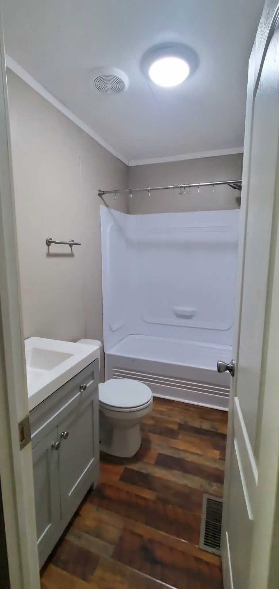 Mobile Home For Sale in Jones County , 2093 Private Road 354, Hawley, Texas 79525, 3 Bedroom, 2 Bathroom, Garage spaces, 1,216 Sqft, built in 2018, mls#21306780, Real Estate Agent in Hawley, Homes For Sale in Jones county, Homes For Sale in Hawley, Realtor in Hawley Texas, Real Estate Brokerage Independent Realty Texas, Luminita Cordes Realtor