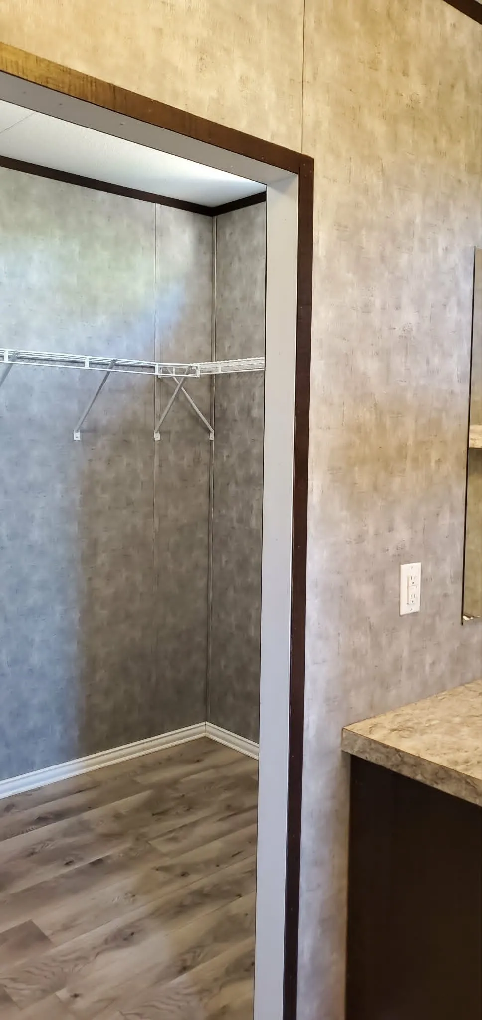 Mobile Home For Sale in Jones County , 2093 Private Road 354, Hawley, Texas 79525, 3 Bedroom, 2 Bathroom, Garage spaces, 1,216 Sqft, built in 2018, mls#21306780, Real Estate Agent in Hawley, Homes For Sale in Jones county, Homes For Sale in Hawley, Realtor in Hawley Texas, Real Estate Brokerage Independent Realty Texas, Luminita Cordes Realtor