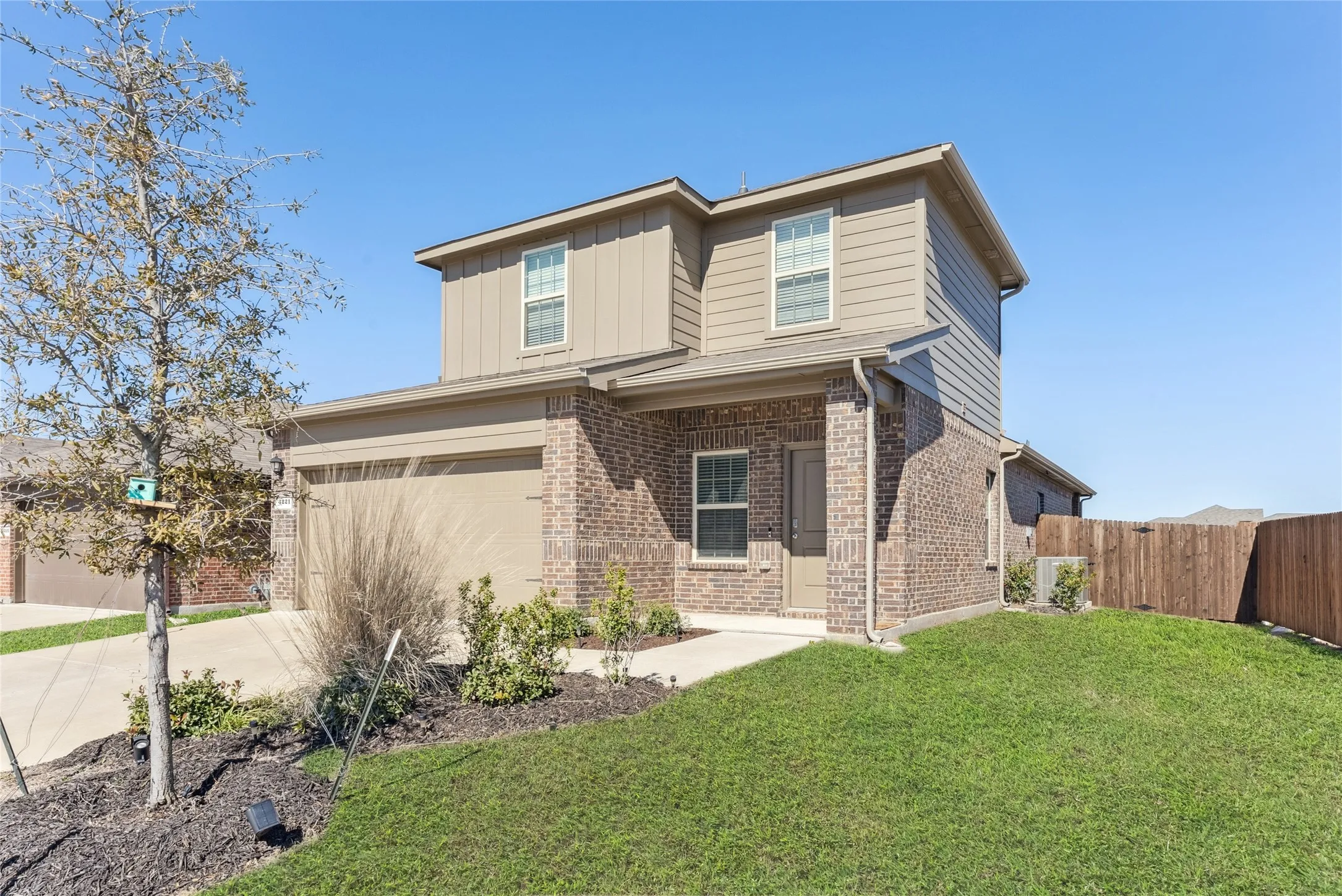 Single Family Residence For Sale in Kaufman County , 3221 Watterson Way, Crandall, Texas 75114, 3 Bedrooms, 3 Bathrooms, 2 Garage spaces, 2,250 Sqft, built in 2022, Price $310,000, mls#21307539, Real Estate Agent in Crandall, Homes For Sale in Kaufman county, Homes For Sale in Crandall, Realtor in Crandall Texas, Real Estate Brokerage Independent Realty Texas, Luminita Cordes Realtor