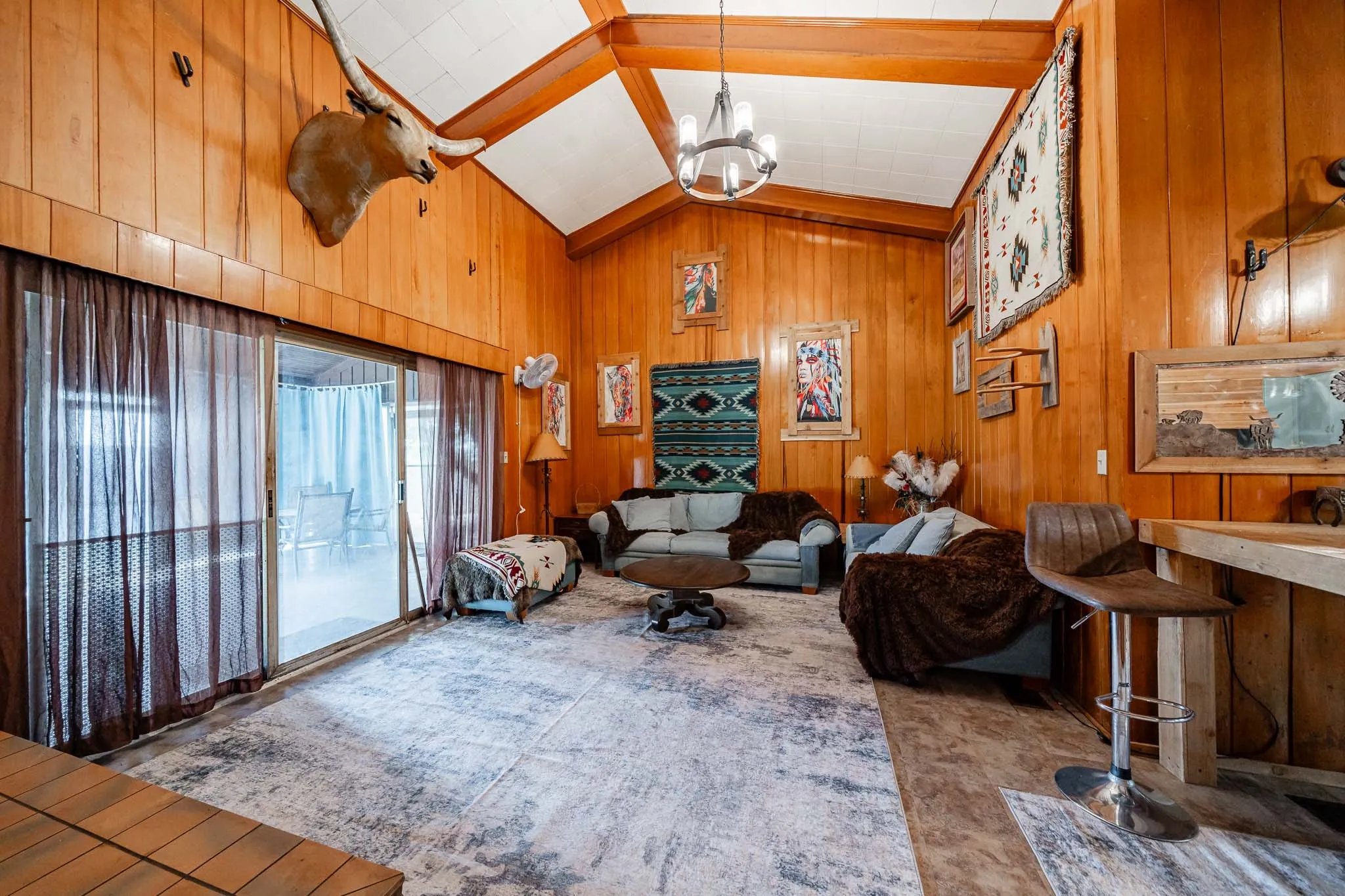 Single Family Residence For Sale in Haskell County , 1527 CR 165, Rochester, Texas 79544, 4 Bedroom, 3 Bathroom, 2 Garage spaces, 2,874 Sqft, built in 1958, mls#21307442, Real Estate Agent in Rochester, Homes For Sale in Haskell county, Homes For Sale in Rochester, Realtor in Rochester Texas, Real Estate Brokerage Independent Realty Texas, Luminita Cordes Realtor