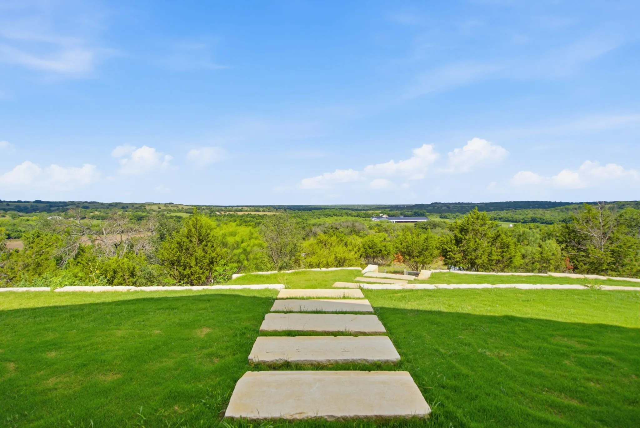 Single Family Residence For Sale in Erath County , 3035 County Road 162, Stephenville, Texas 76401, 3 Bedroom, 2 Bathroom, Garage spaces, 1,785 Sqft, built in 2006, mls#21306557, Real Estate Agent in Stephenville, Homes For Sale in Erath county, Homes For Sale in Stephenville, Realtor in Stephenville Texas, Real Estate Brokerage Independent Realty Texas, Luminita Cordes Realtor