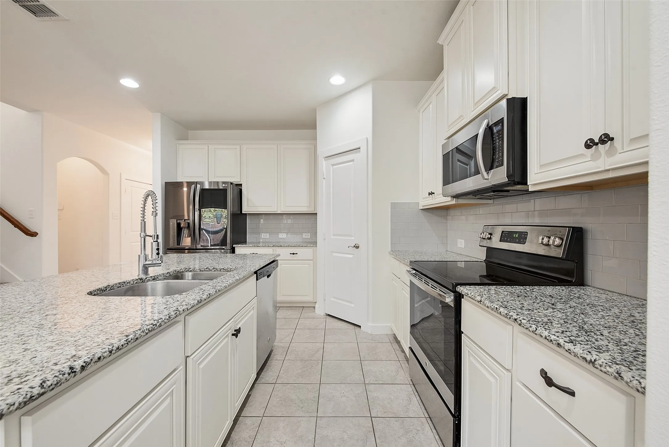 Single Family Residence For Sale in Denton County , 2320 Chebi Lane, Denton, Texas 76209, 4 Bedroom, 3 Bathroom, 2 Garage spaces, 1,970 Sqft, built in 2017, mls#21307566, Real Estate Agent in Denton, Homes For Sale in Denton county, Homes For Sale in Denton, Realtor in Denton Texas, Real Estate Brokerage Independent Realty Texas, Luminita Cordes Realtor