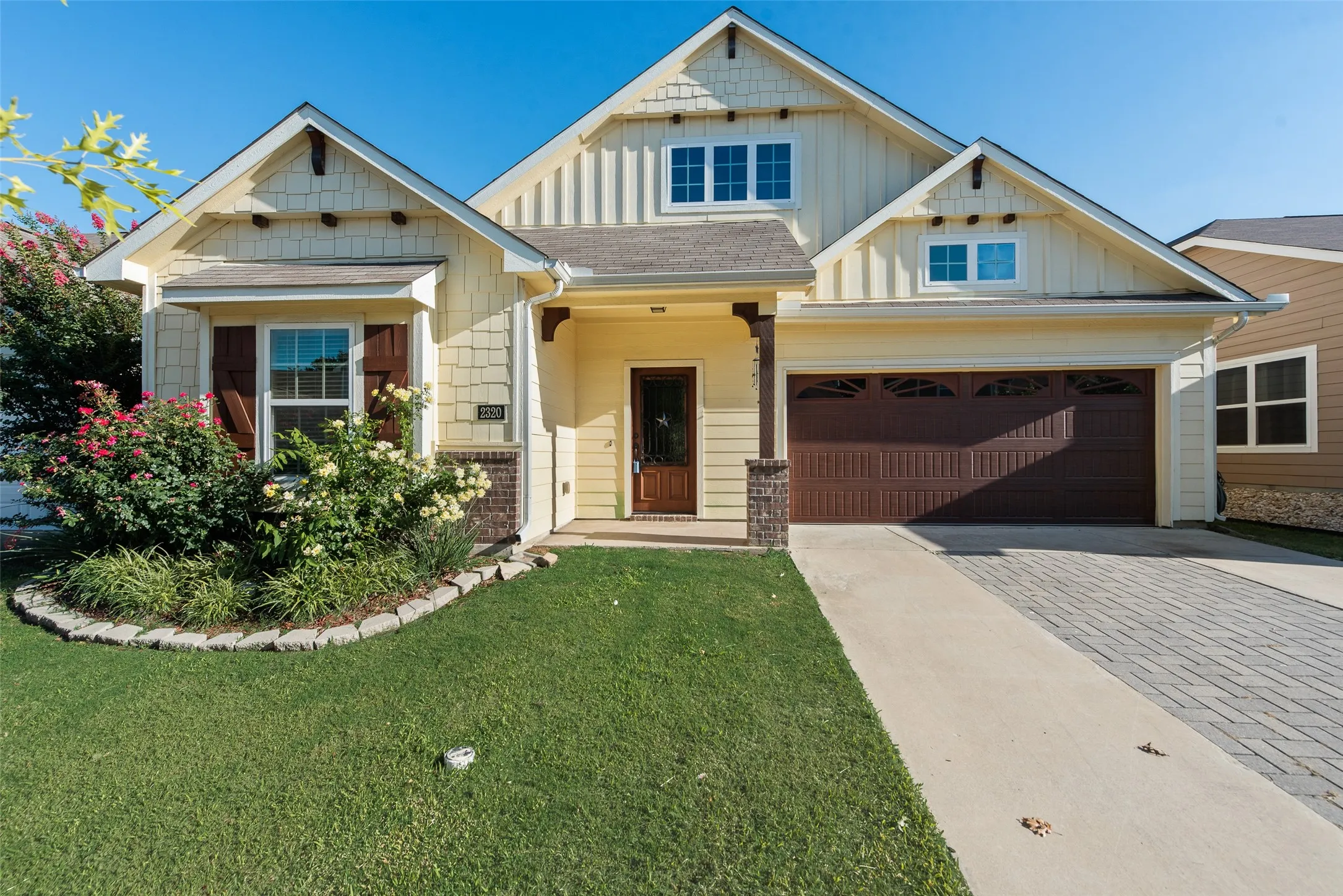 Single Family Residence For Sale in Denton County , 2320 Chebi Lane, Denton, Texas 76209, 4 Bedroom, 3 Bathroom, 2 Garage spaces, 1,970 Sqft, built in 2017, mls#21307566, Real Estate Agent in Denton, Homes For Sale in Denton county, Homes For Sale in Denton, Realtor in Denton Texas, Real Estate Brokerage Independent Realty Texas, Luminita Cordes Realtor