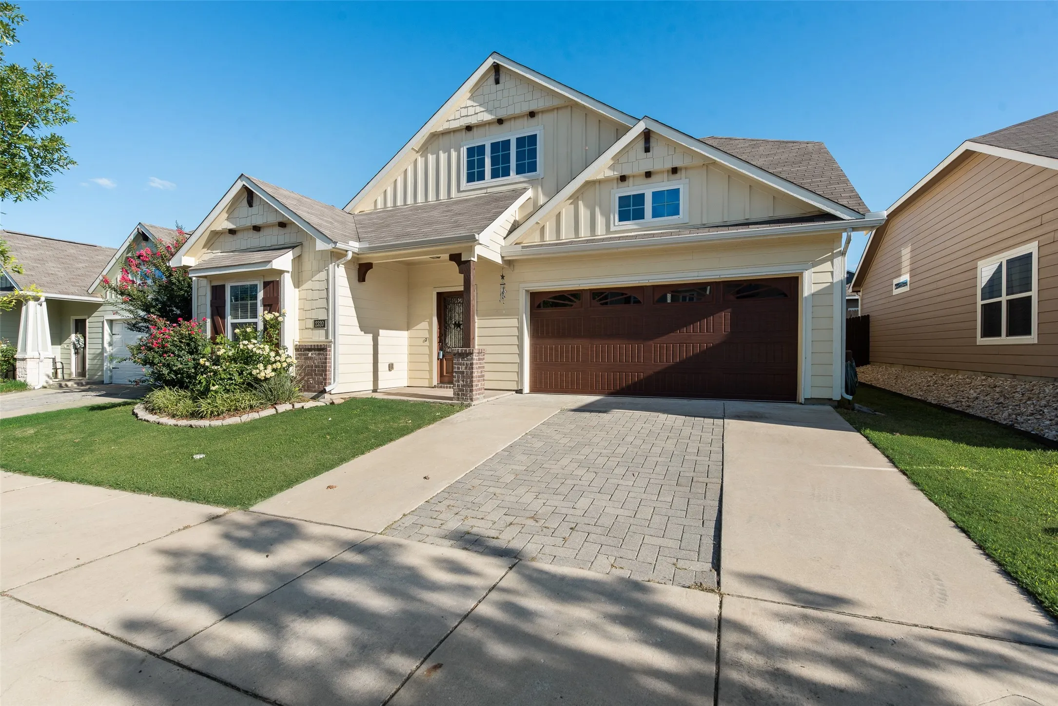 Single Family Residence For Sale in Denton County , 2320 Chebi Lane, Denton, Texas 76209, 4 Bedroom, 3 Bathroom, 2 Garage spaces, 1,970 Sqft, built in 2017, mls#21307566, Real Estate Agent in Denton, Homes For Sale in Denton county, Homes For Sale in Denton, Realtor in Denton Texas, Real Estate Brokerage Independent Realty Texas, Luminita Cordes Realtor
