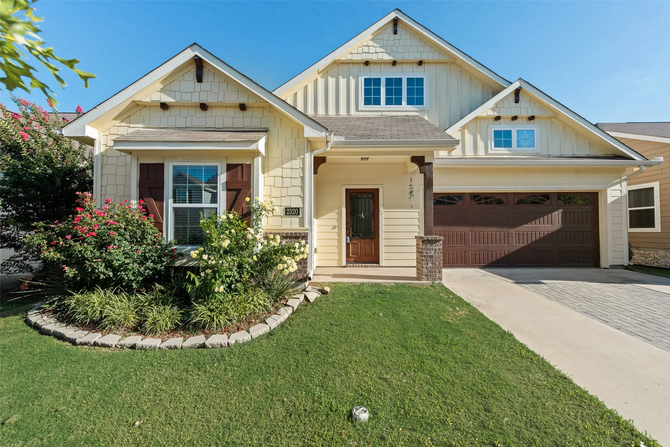 Single Family Residence For Sale in Denton County , 2320 Chebi Lane, Denton, Texas 76209, 4 Bedroom, 3 Bathroom, 2 Garage spaces, 1,970 Sqft, built in 2017, mls#21307566, Real Estate Agent in Denton, Homes For Sale in Denton county, Homes For Sale in Denton, Realtor in Denton Texas, Real Estate Brokerage Independent Realty Texas, Luminita Cordes Realtor