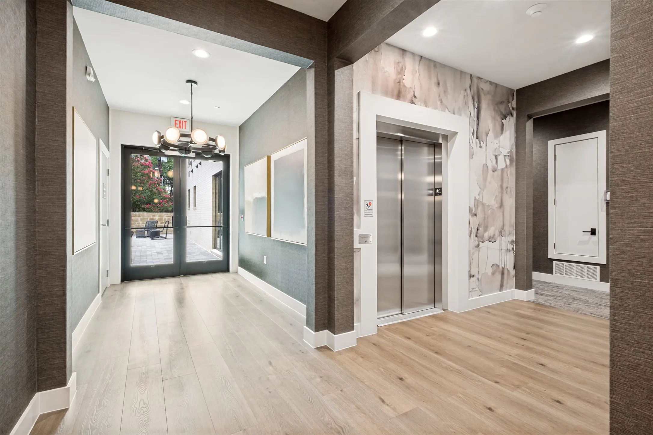Condominium For Sale in Dallas County , 3601 Routh Street 1C, Dallas, Texas 75219, 2 Bedroom, 2 Bathroom, 1 Garage spaces, 1,857 Sqft, built in 2024, mls#21289137, Real Estate Agent in Dallas, Homes For Sale in Dallas county, Homes For Sale in Dallas, Realtor in Dallas Texas, Real Estate Brokerage Independent Realty Texas, Luminita Cordes Realtor