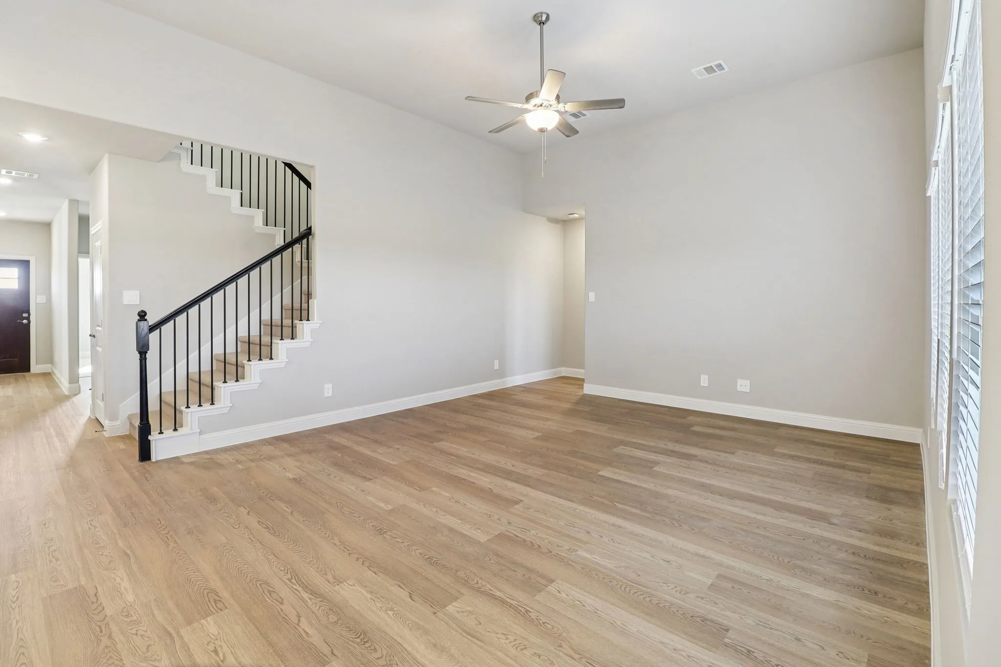 Photo is not of the actual home, but is an inspirational photo of builder’s model home and may depict options, furnishings, and/or decorator features that are not included.