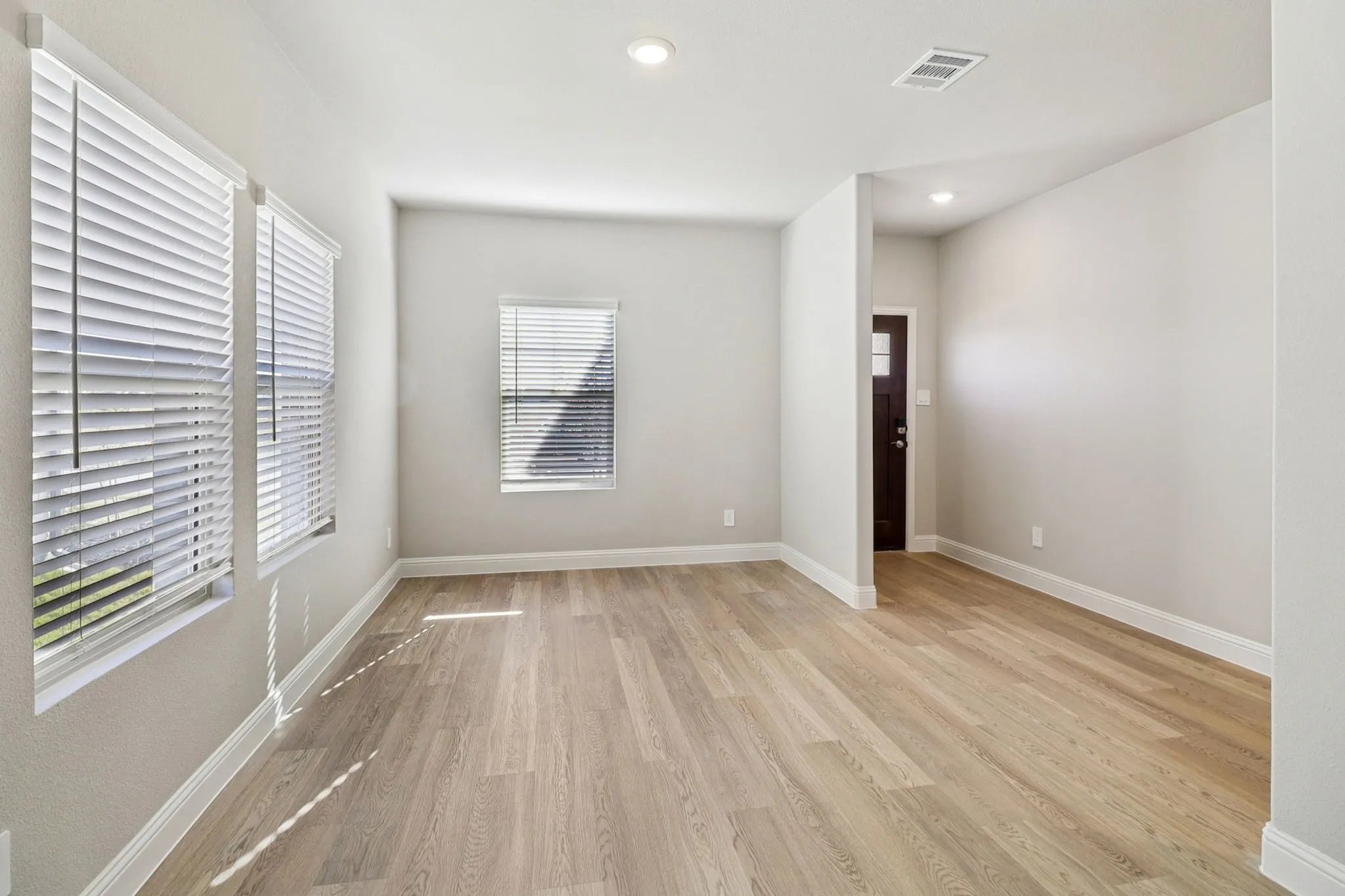 Photo is not of the actual home, but is an inspirational photo of builder’s model home and may depict options, furnishings, and/or decorator features that are not included.