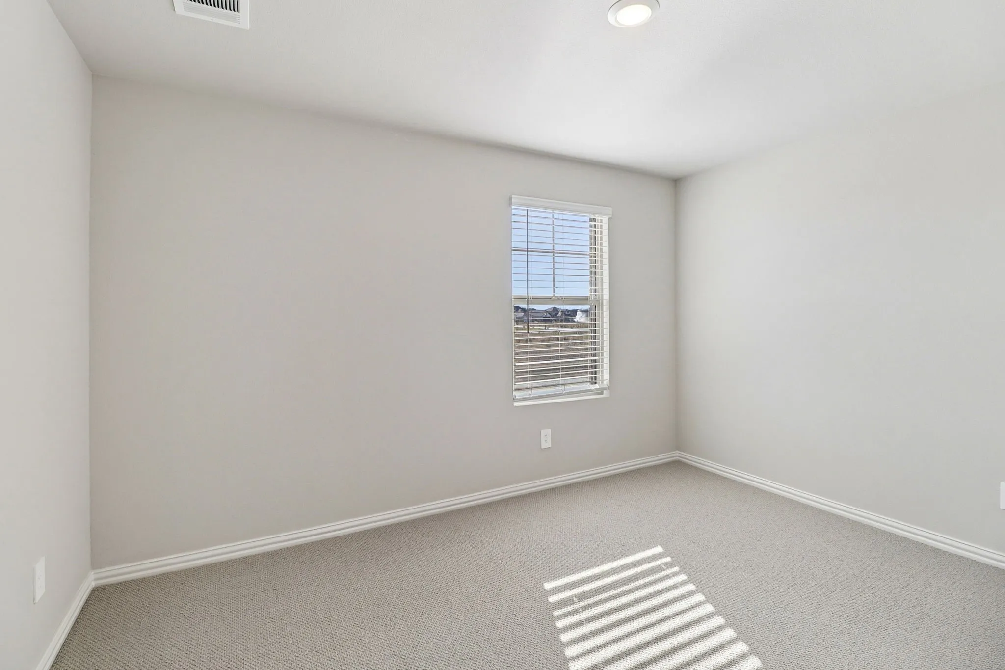 Photo is not of the actual home, but is an inspirational photo of builder’s model home and may depict options, furnishings, and/or decorator features that are not included.