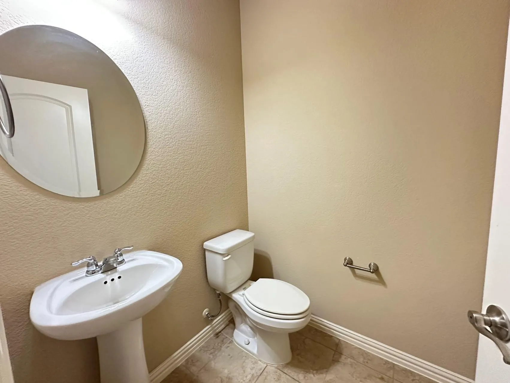 Townhouse For Sale in Collin County , 6516 Federal Hall Street, Plano, Texas 75023, 3 Bedroom, 3 Bathroom, 2 Garage spaces, 1,634 Sqft, built in 2012, mls#21307593, Real Estate Agent in Plano, Homes For Sale in Collin county, Homes For Sale in Plano, Realtor in Plano Texas, Real Estate Brokerage Independent Realty Texas, Luminita Cordes Realtor