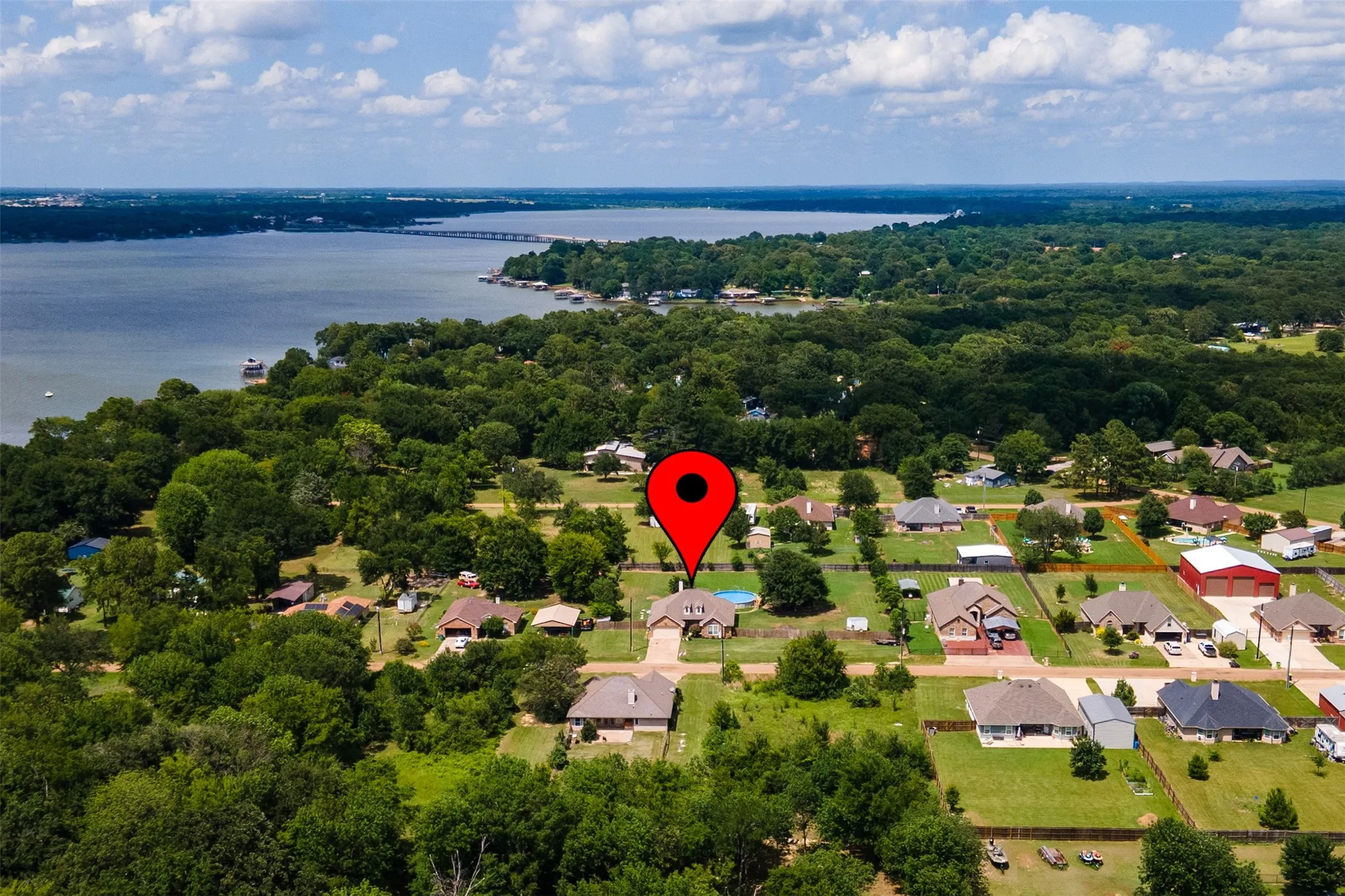 Single Family Residence For Sale in Henderson County , 118 Janice Lane, Mabank, Texas 75156, 4 Bedroom, 2 Bathroom, Garage spaces, 1,865 Sqft, built in 2009, mls#21307475, Real Estate Agent in Mabank, Homes For Sale in Henderson county, Homes For Sale in Mabank, Realtor in Mabank Texas, Real Estate Brokerage Independent Realty Texas, Luminita Cordes Realtor