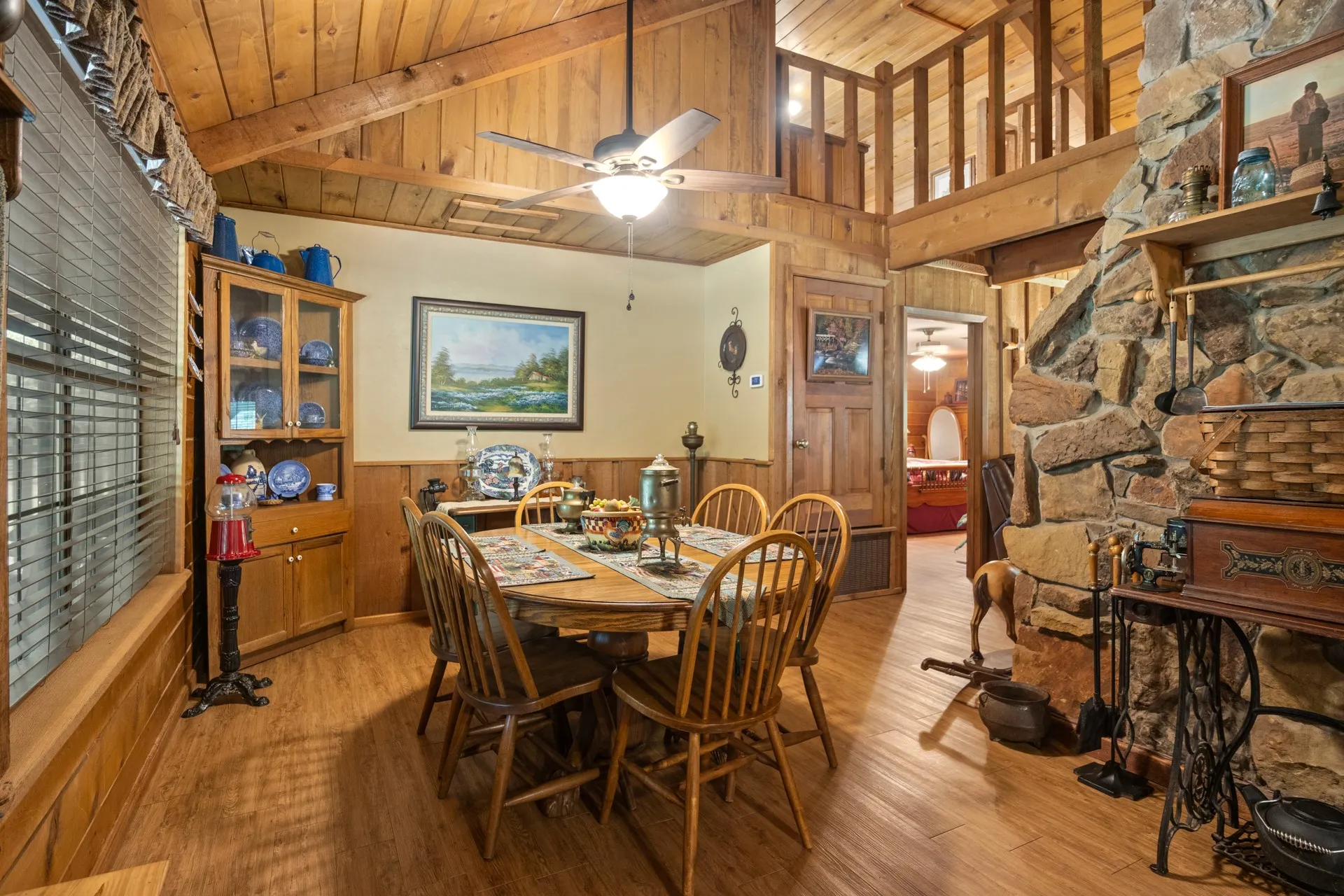 Single Family Residence For Sale in Camp County , 11995 FM 557, Pittsburg, Texas 75686, 3 Bedroom, 2 Bathroom, 2 Garage spaces, 2,200 Sqft, built in 1987, Price $449,000, mls#21307577, Real Estate Agent in Pittsburg, Homes For Sale in Camp county, Homes For Sale in Pittsburg, Realtor in Pittsburg Texas, Real Estate Brokerage Independent Realty Texas, Luminita Cordes Realtor