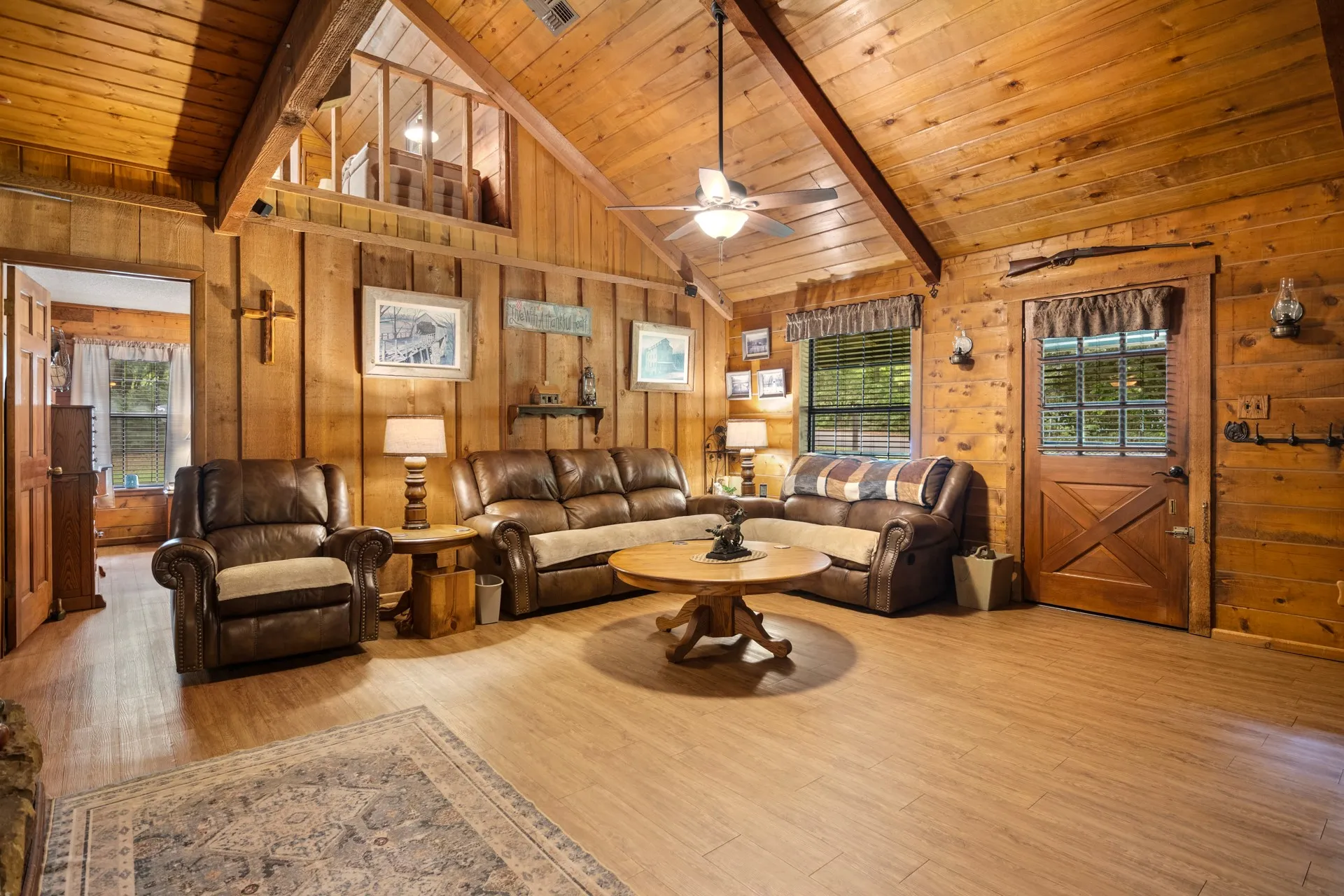 Single Family Residence For Sale in Camp County , 11995 FM 557, Pittsburg, Texas 75686, 3 Bedroom, 2 Bathroom, 2 Garage spaces, 2,200 Sqft, built in 1987, Price $449,000, mls#21307577, Real Estate Agent in Pittsburg, Homes For Sale in Camp county, Homes For Sale in Pittsburg, Realtor in Pittsburg Texas, Real Estate Brokerage Independent Realty Texas, Luminita Cordes Realtor