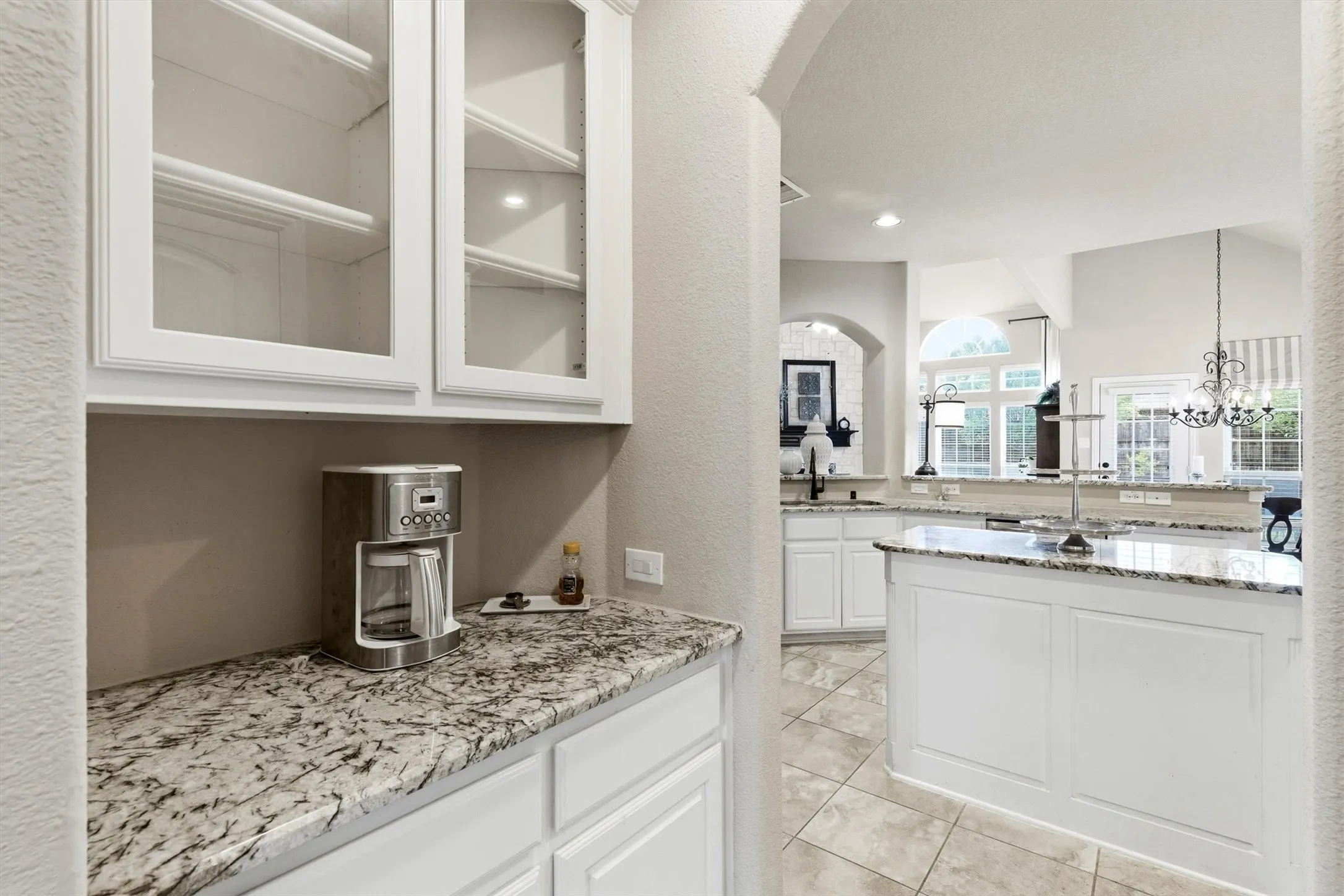 Single Family Residence For Sale in Collin County , 3207 Elkhart Drive, Sachse, Texas 75048, 5 Bedroom, 4 Bathroom, 2 Garage spaces, 4,261 Sqft, built in 2015, mls#21303447, Real Estate Agent in Sachse, Homes For Sale in Collin county, Homes For Sale in Sachse, Realtor in Sachse Texas, Real Estate Brokerage Independent Realty Texas, Luminita Cordes Realtor