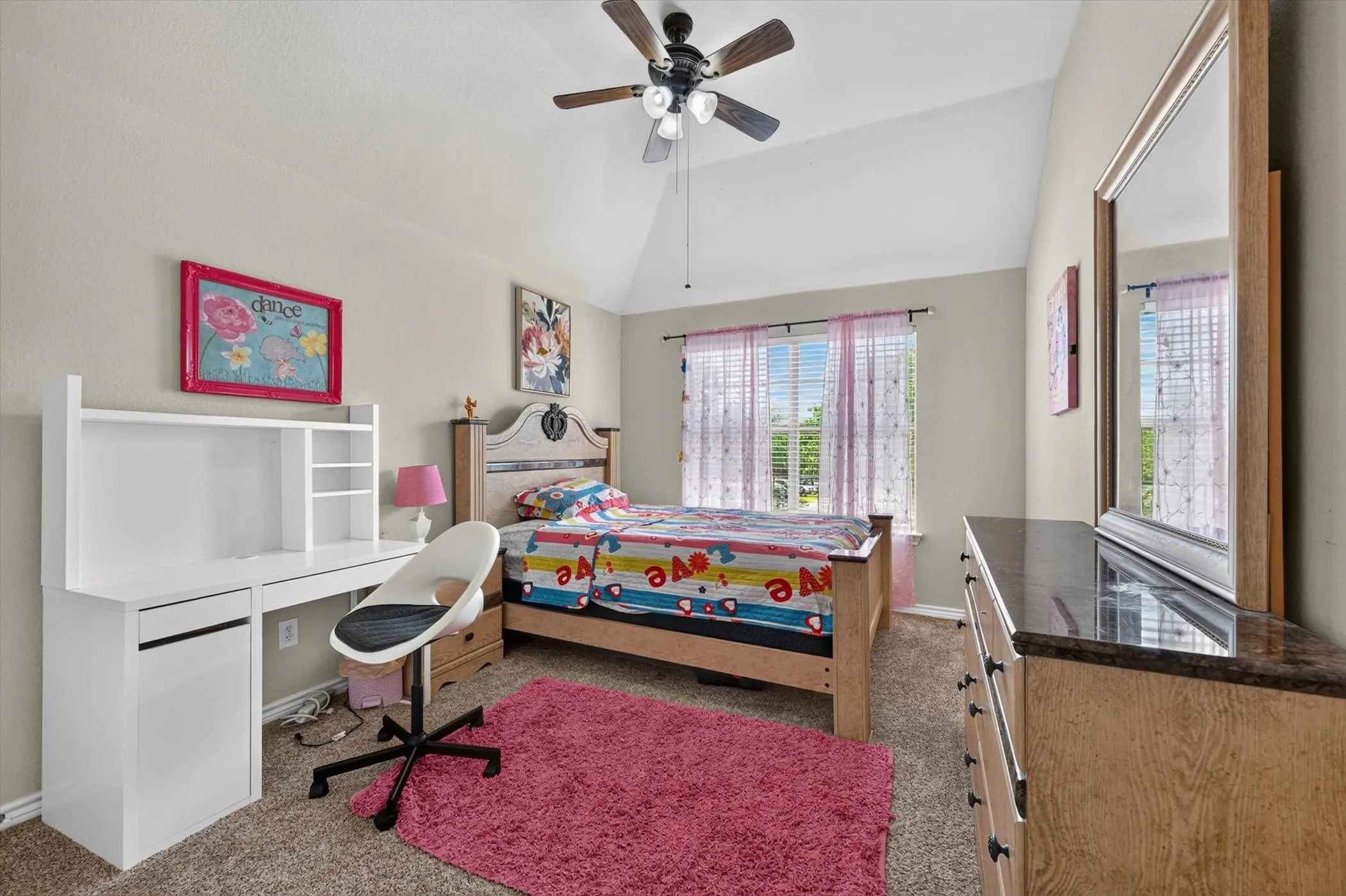 Single Family Residence For Rent in Collin County , 358 Fairlanding Avenue, Fairview, Texas 75069, 5 Bedroom, 3 Bathroom, 2 Garage spaces, 2,816 Sqft, built in 2006, mls#21307435, Real Estate Agent in Fairview, Homes For Rent in Collin county, Homes For Rent in Fairview, Realtor in Fairview Texas, Real Estate Brokerage Independent Realty Texas, Luminita Cordes Realtor