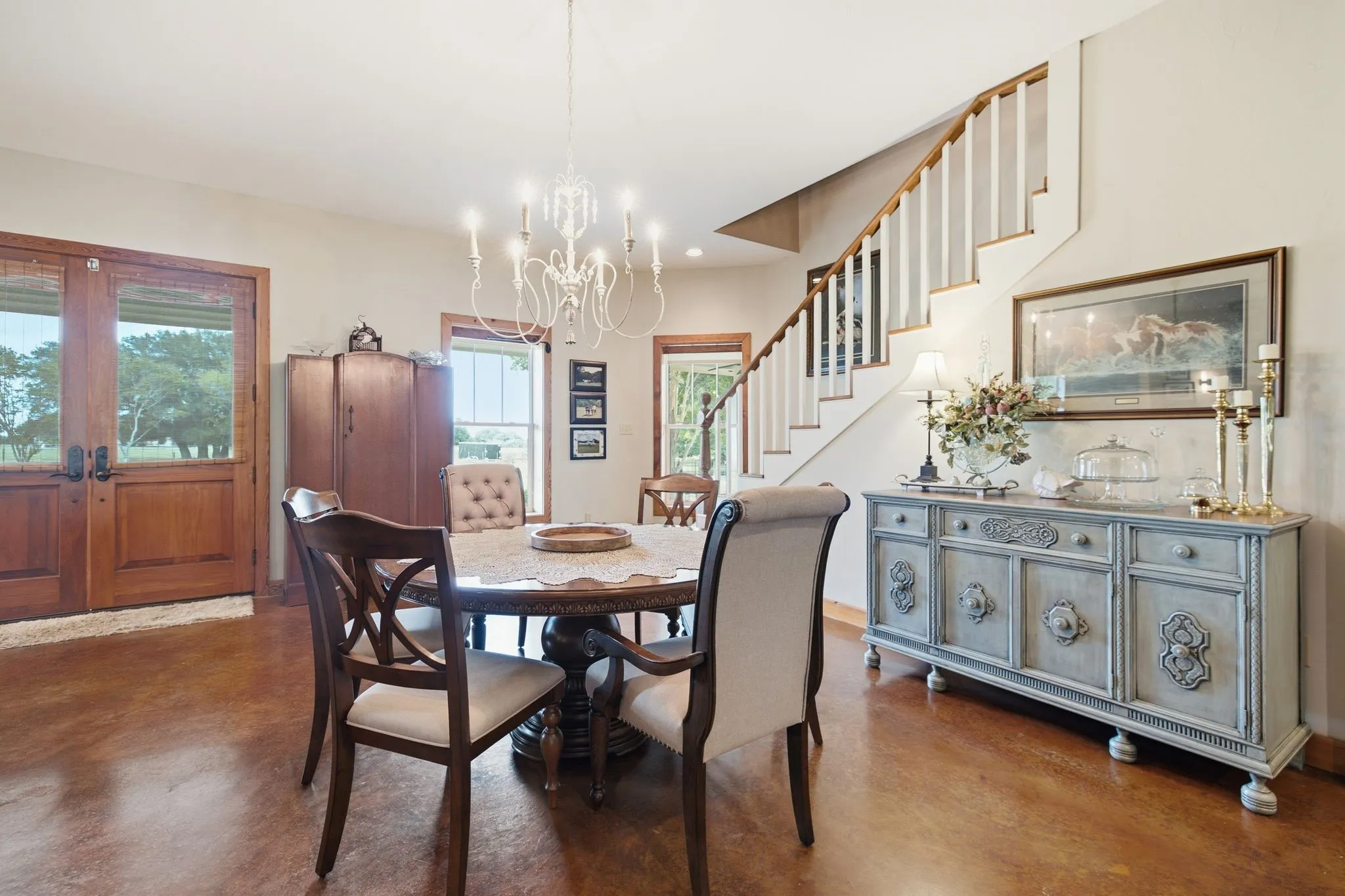 Single Family Residence For Sale in Hood County , 1808 Teller Bell Lane, Granbury, Texas 76049, 3 Bedroom, 4 Bathroom, 2 Garage spaces, 3,117 Sqft, built in 2002, mls#21305335, Real Estate Agent in Granbury, Homes For Sale in Hood county, Homes For Sale in Granbury, Realtor in Granbury Texas, Real Estate Brokerage Independent Realty Texas, Luminita Cordes Realtor