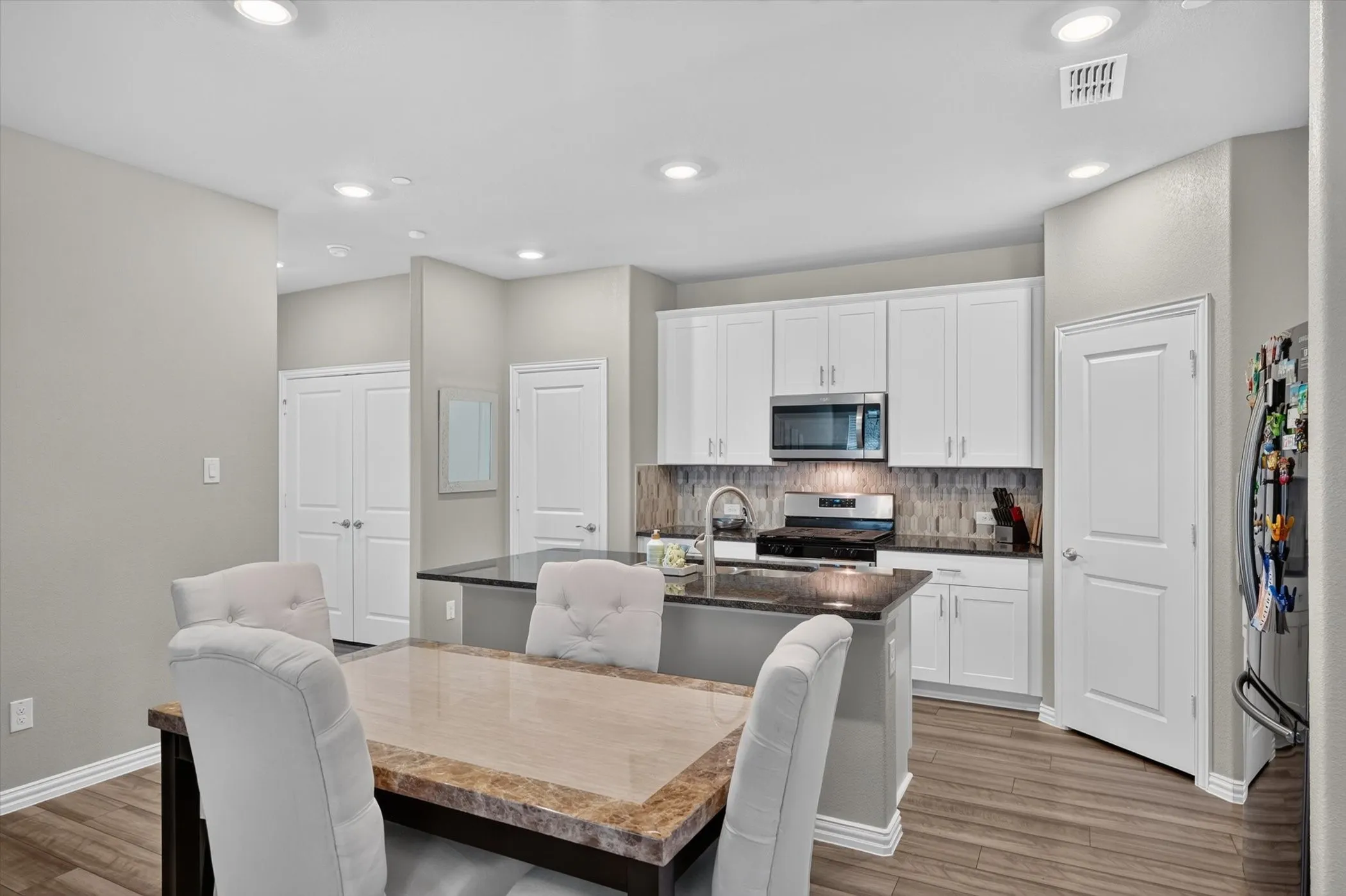 Single Family Residence For Sale in Collin County , 117 Olympus Street, Wylie, Texas 75098, 4 Bedroom, 2 Bathroom, 2 Garage spaces, 1,601 Sqft, built in 2023, mls#21304530, Real Estate Agent in Wylie, Homes For Sale in Collin county, Homes For Sale in Wylie, Realtor in Wylie Texas, Real Estate Brokerage Independent Realty Texas, Luminita Cordes Realtor