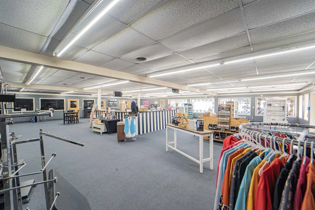 Retail For Sale in Stephens County , 1104 W Walker Street, Breckenridge, Texas 76424, 0, 0, Garage spaces, 0 Sqft, built in 1998, mls#21307638, Real Estate Agent in Breckenridge, Homes For Sale in Stephens county, Homes For Sale in Breckenridge, Realtor in Breckenridge Texas, Real Estate Brokerage Independent Realty Texas, Luminita Cordes Realtor