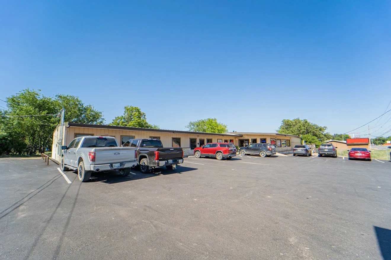 Retail For Sale in Stephens County , 1104 W Walker Street, Breckenridge, Texas 76424, 0, 0, Garage spaces, 0 Sqft, built in 1998, mls#21307638, Real Estate Agent in Breckenridge, Homes For Sale in Stephens county, Homes For Sale in Breckenridge, Realtor in Breckenridge Texas, Real Estate Brokerage Independent Realty Texas, Luminita Cordes Realtor
