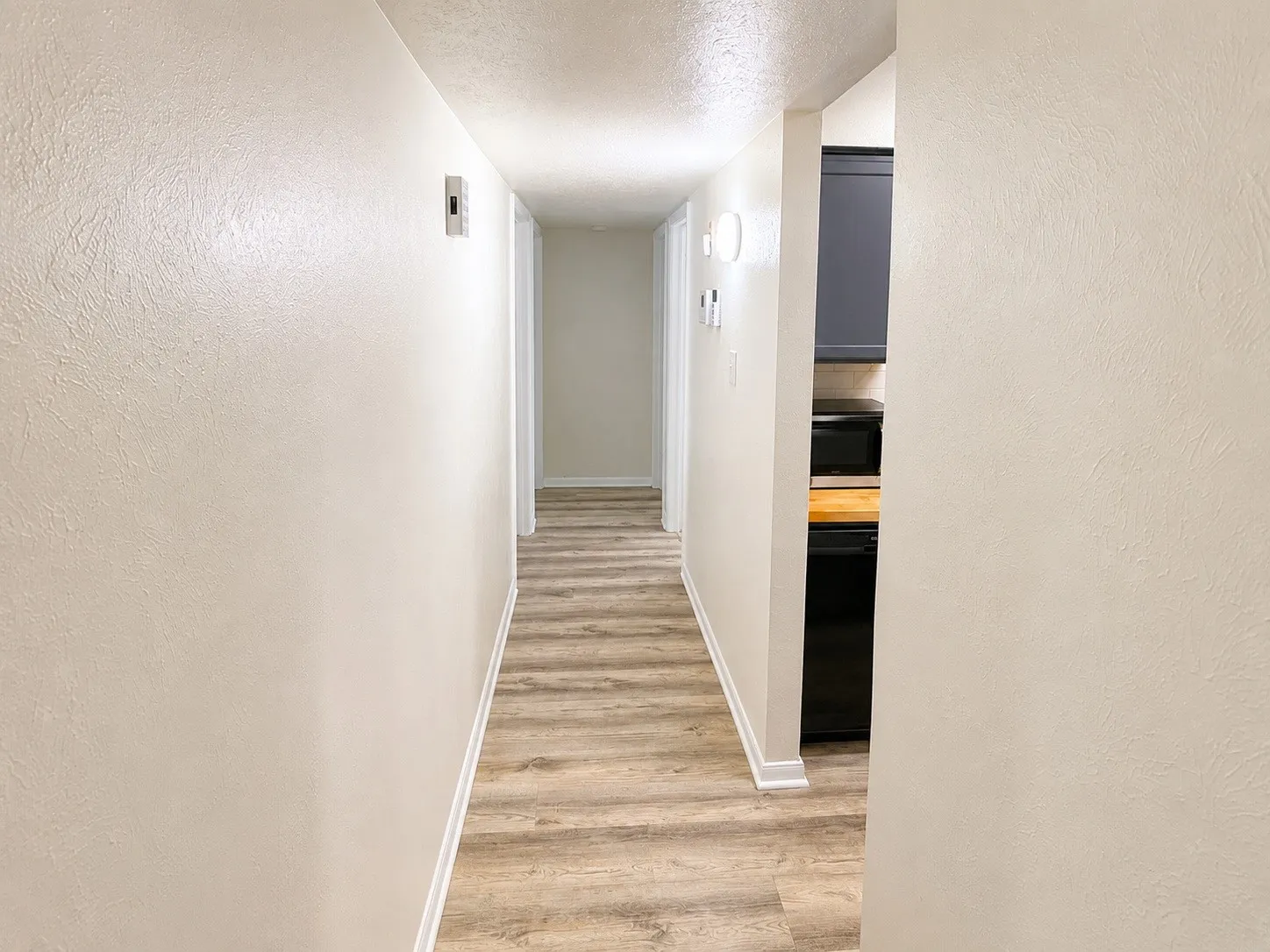 Single Family Residence For Sale in Tarrant County , 7144 Winchester Road, North Richland Hills, Texas 76182, 3 Bedroom, 2 Bathroom, 1 Garage spaces, 1,439 Sqft, built in 1978, Price $284,999, mls#21282617, Real Estate Agent in North Richland Hills, Homes For Sale in Tarrant county, Homes For Sale in North Richland Hills, Realtor in North Richland Hills Texas, Real Estate Brokerage Independent Realty Texas, Luminita Cordes Realtor