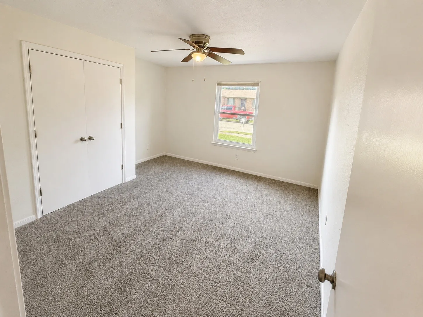 Single Family Residence For Sale in Tarrant County , 7144 Winchester Road, North Richland Hills, Texas 76182, 3 Bedroom, 2 Bathroom, 1 Garage spaces, 1,439 Sqft, built in 1978, Price $284,999, mls#21282617, Real Estate Agent in North Richland Hills, Homes For Sale in Tarrant county, Homes For Sale in North Richland Hills, Realtor in North Richland Hills Texas, Real Estate Brokerage Independent Realty Texas, Luminita Cordes Realtor