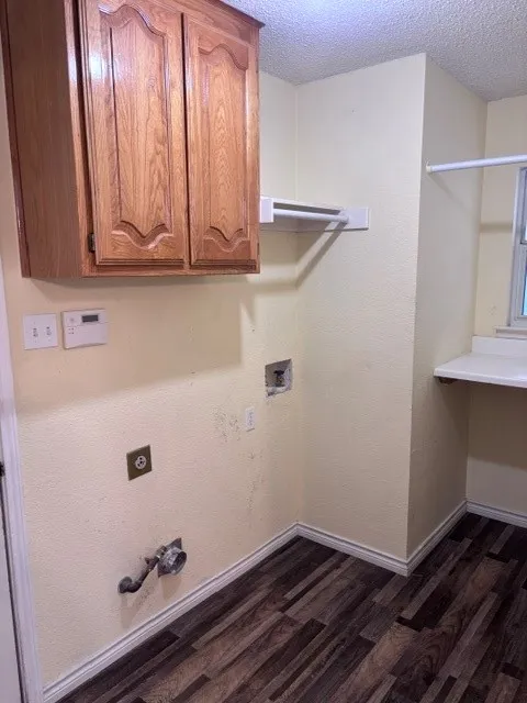 Single Family Residence For Rent in Collin County , 1300 Rosewood Lane, Allen, Texas 75002, 4 Bedroom, 2 Bathroom, 2 Garage spaces, 2,129 Sqft, built in 1996, mls#21307653, Real Estate Agent in Allen, Homes For Rent in Collin county, Homes For Rent in Allen, Realtor in Allen Texas, Real Estate Brokerage Independent Realty Texas, Luminita Cordes Realtor