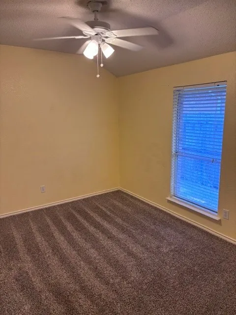 Single Family Residence For Rent in Collin County , 1300 Rosewood Lane, Allen, Texas 75002, 4 Bedroom, 2 Bathroom, 2 Garage spaces, 2,129 Sqft, built in 1996, mls#21307653, Real Estate Agent in Allen, Homes For Rent in Collin county, Homes For Rent in Allen, Realtor in Allen Texas, Real Estate Brokerage Independent Realty Texas, Luminita Cordes Realtor