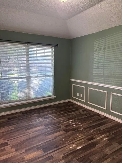 Single Family Residence For Rent in Collin County , 1300 Rosewood Lane, Allen, Texas 75002, 4 Bedroom, 2 Bathroom, 2 Garage spaces, 2,129 Sqft, built in 1996, mls#21307653, Real Estate Agent in Allen, Homes For Rent in Collin county, Homes For Rent in Allen, Realtor in Allen Texas, Real Estate Brokerage Independent Realty Texas, Luminita Cordes Realtor