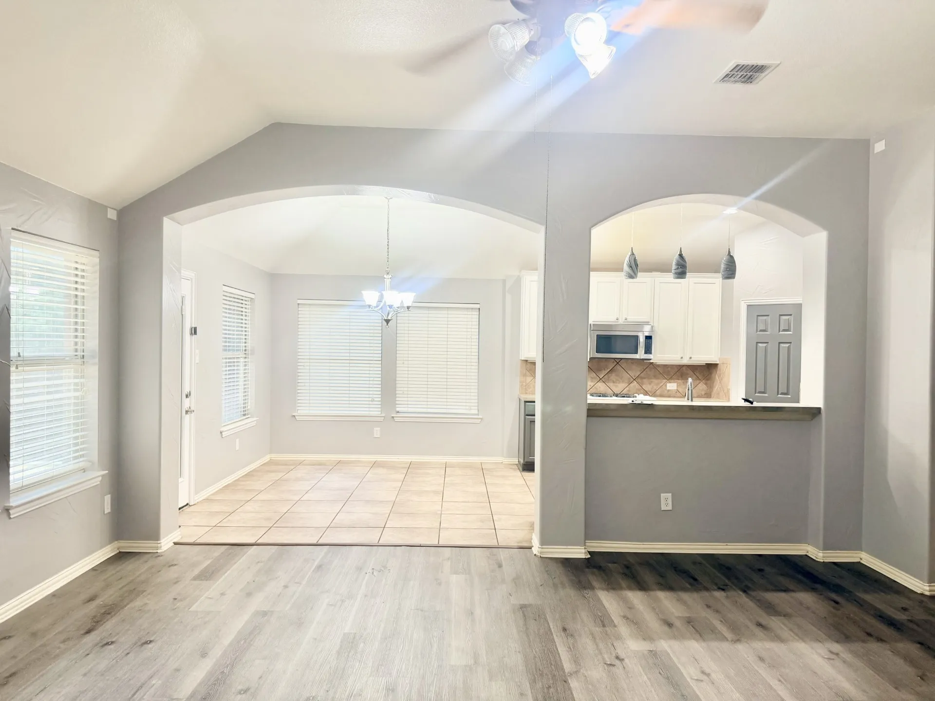 Single Family Residence For Rent in Denton County , 3308 Marymount Drive, Denton, Texas 76210, 4 Bedroom, 2 Bathroom, 2 Garage spaces, 2,416 Sqft, built in 2003, mls#21307661, Real Estate Agent in Denton, Homes For Rent in Denton county, Homes For Rent in Denton, Realtor in Denton Texas, Real Estate Brokerage Independent Realty Texas, Luminita Cordes Realtor